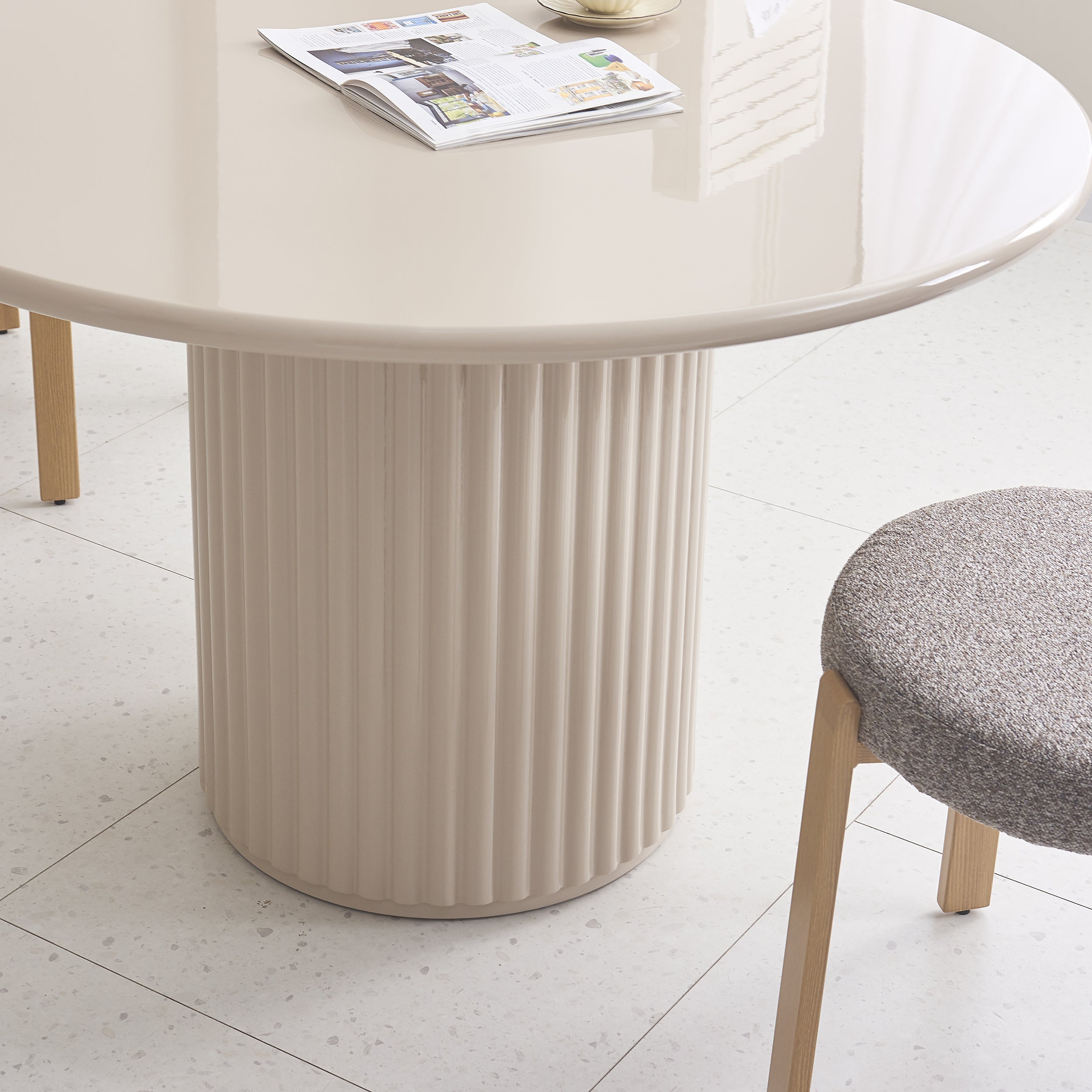 Runder Esstisch Prinise 120 cm Taupe Hochglanz