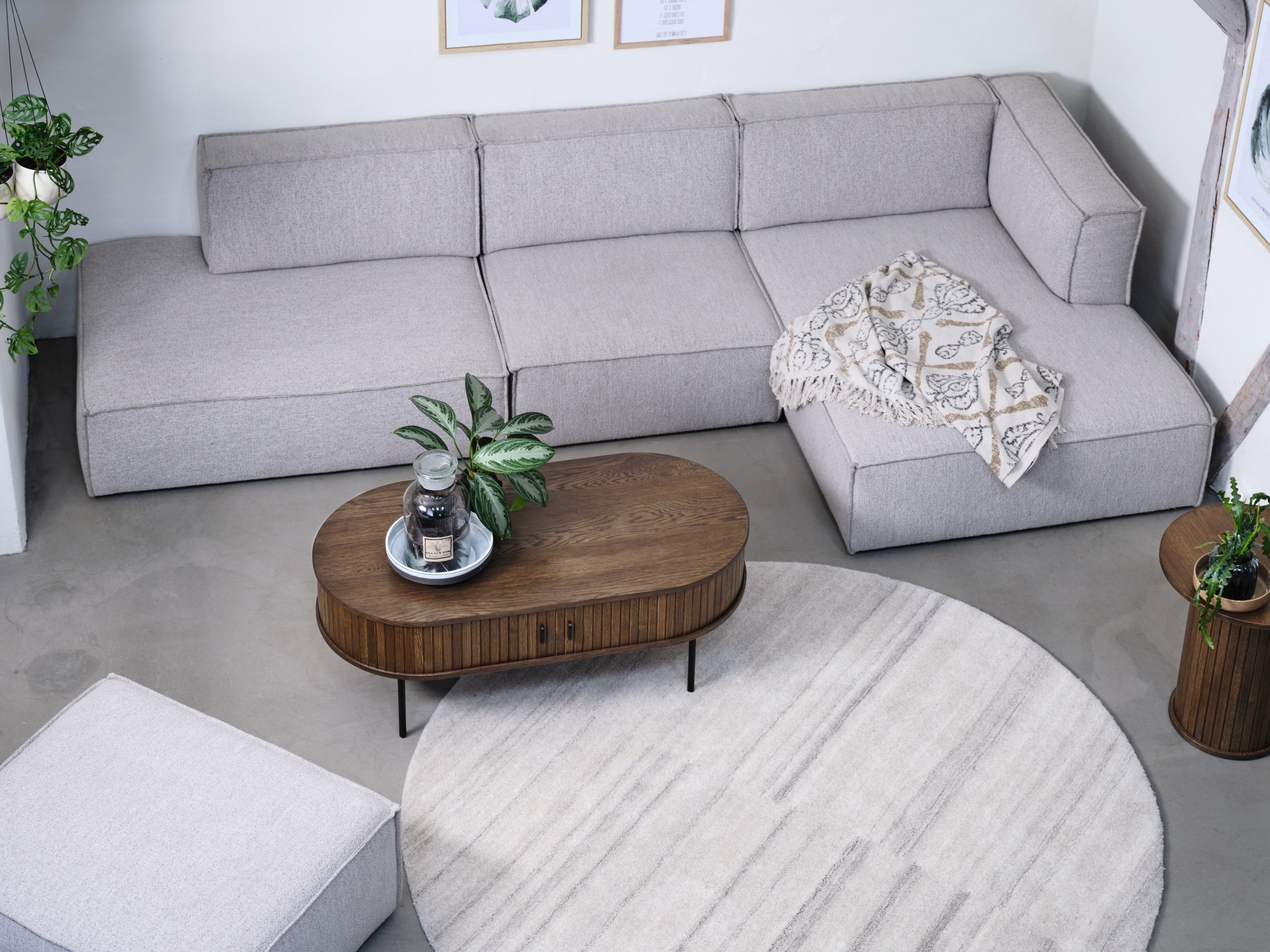 Holz-Couchtisch Gativel 120x60 cm, Lamellen in gebranntem Eichenholz