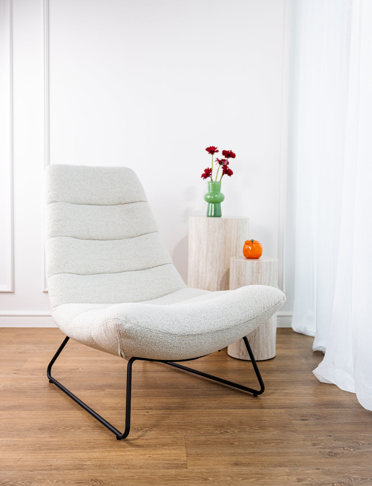 Bequemer Sessel Forgents in Cremefarben – Selsey EU