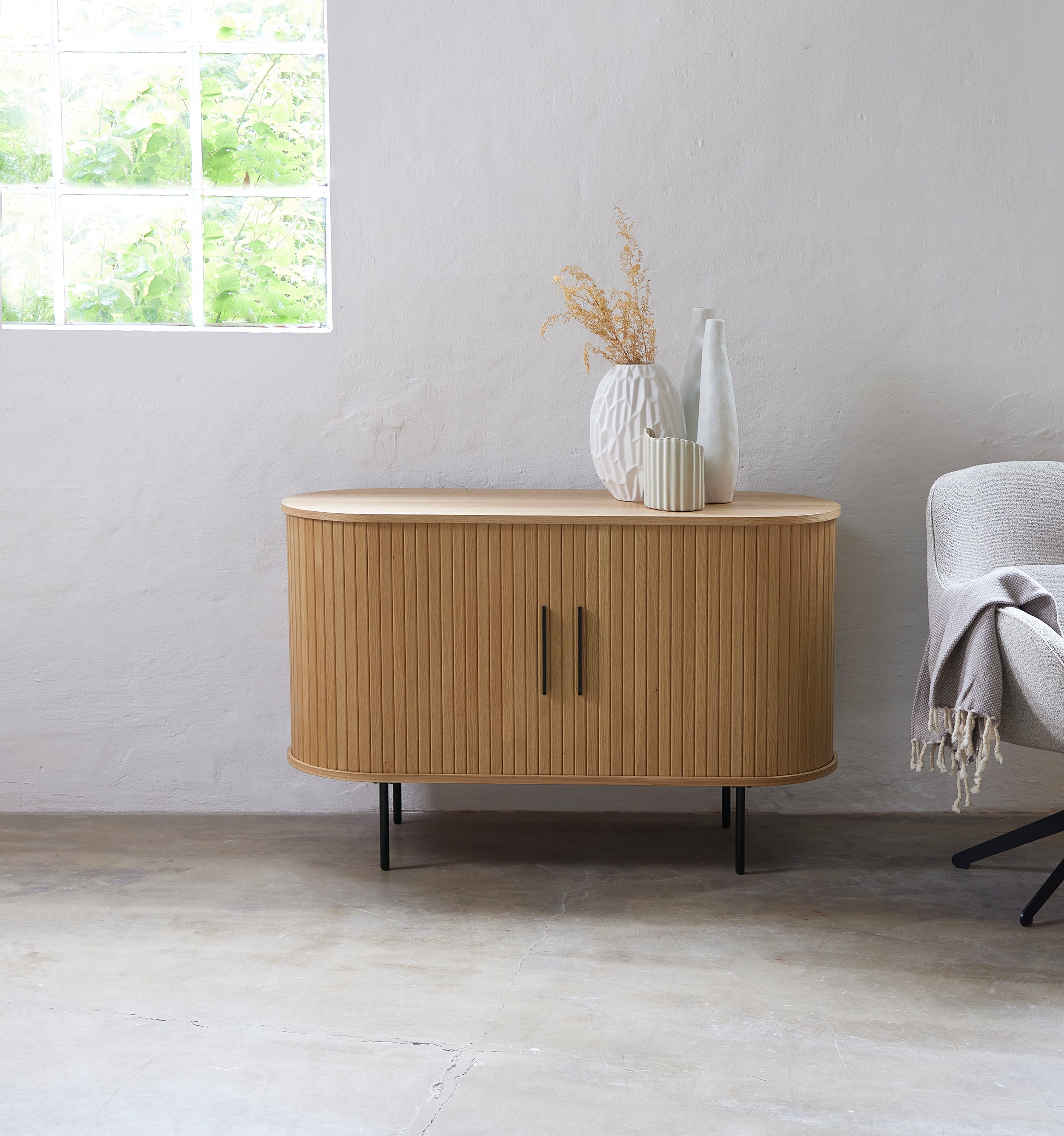 Kommode Gativel 120 cm mit Lamellen in natürlicher Eiche