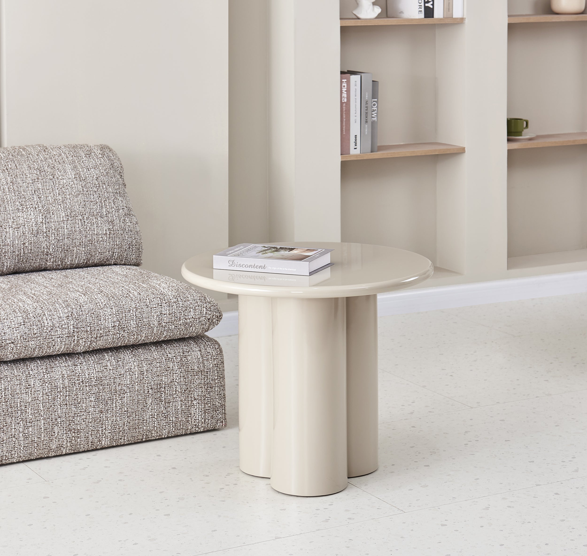 Runder Couchtisch Loccoli 60 cm, hellbeige, Hochglanz