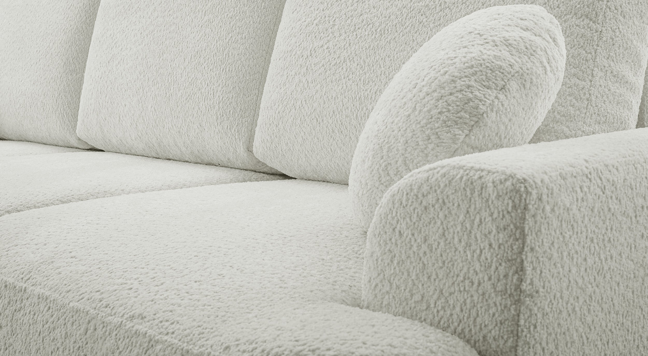 Dreisitziges Schlafsofa Barletto mit Stauraum, hellbeige Bouclé