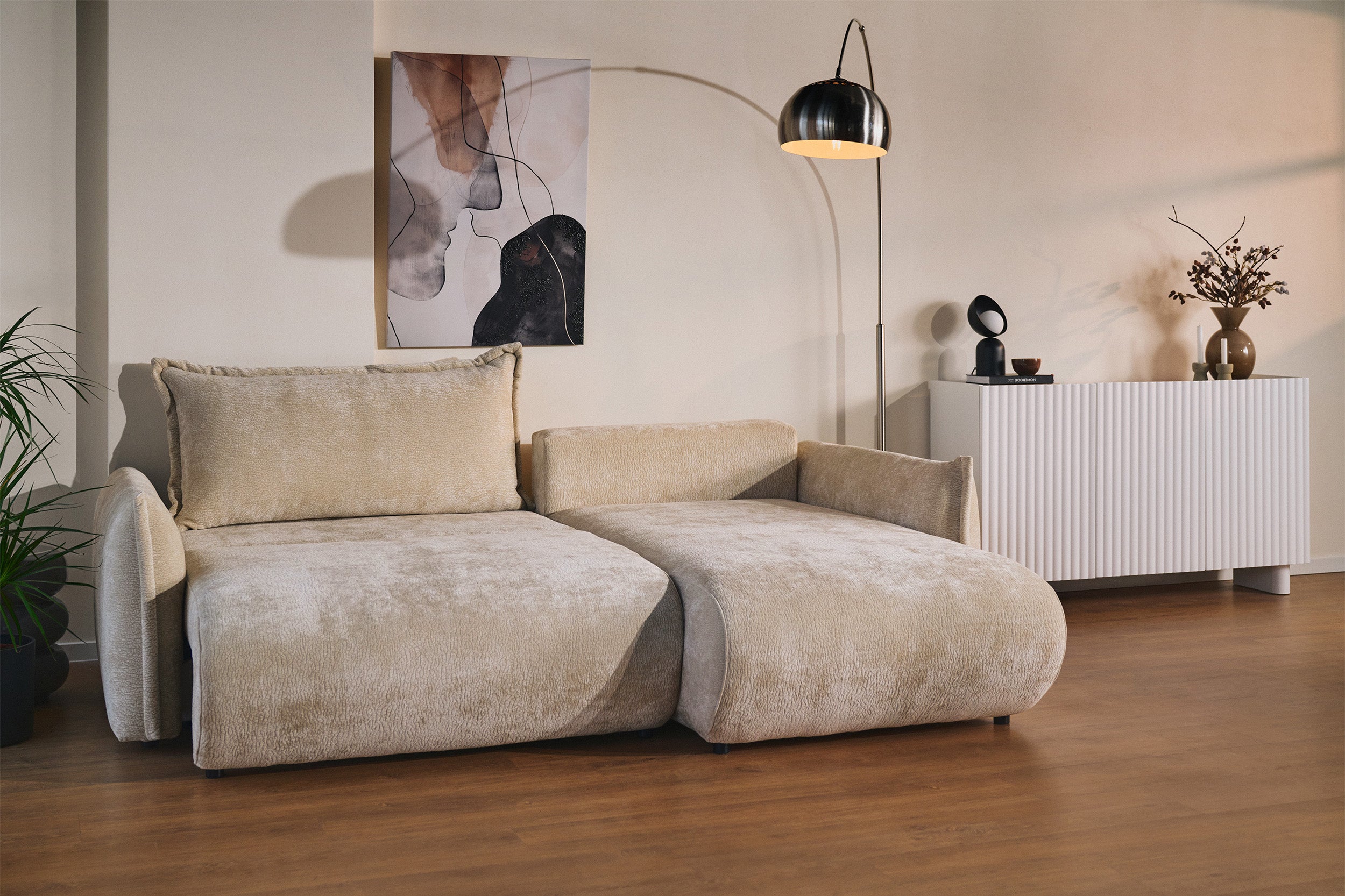 Ecksofa mit Schlaffunktion Cushi, L-förmig, rechtsseitig, mit Stauraum, beige Chenille