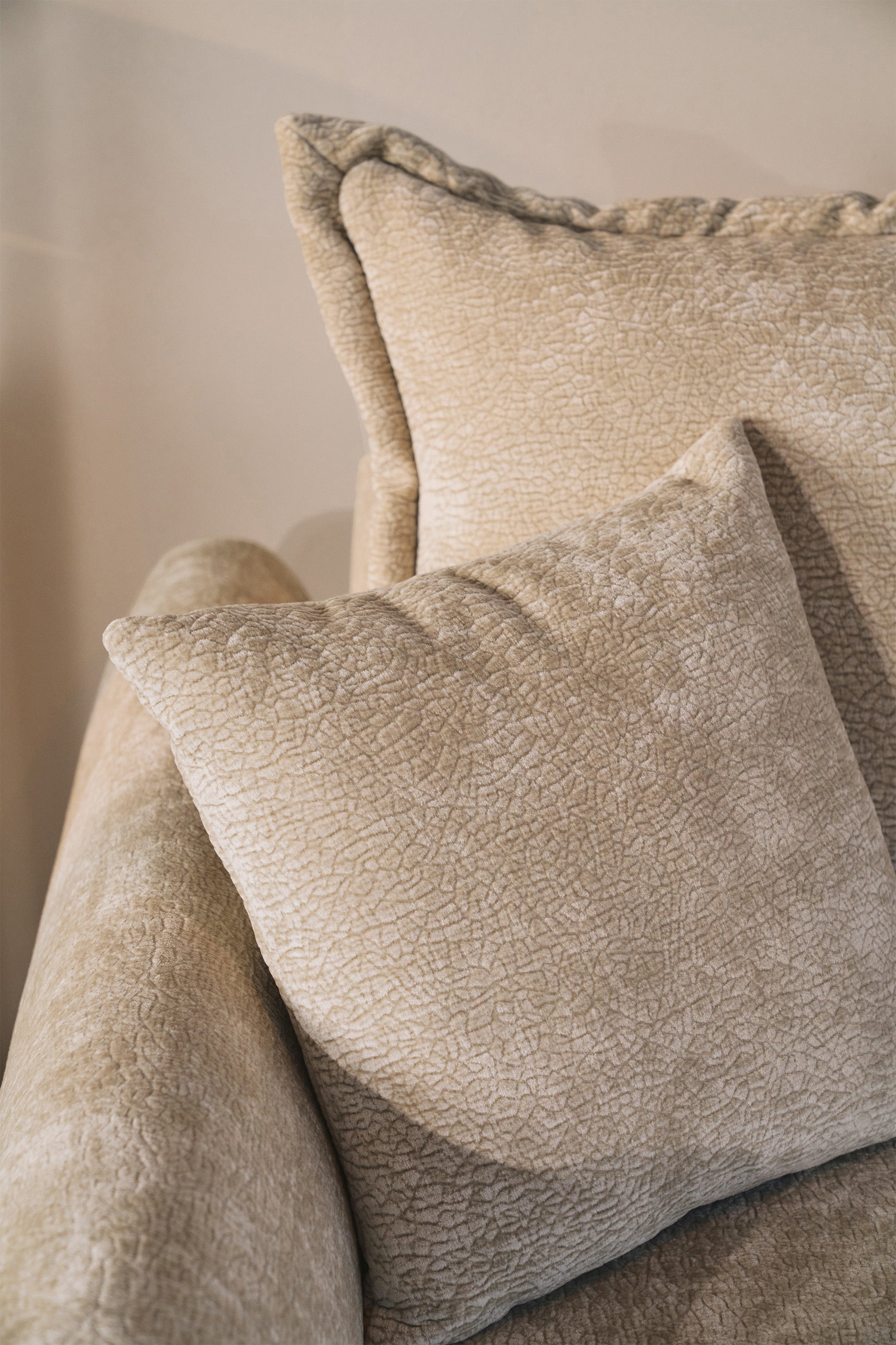Ecksofa mit Schlaffunktion Cushi, L-förmig, linksseitig, mit Stauraum, beige Chenille