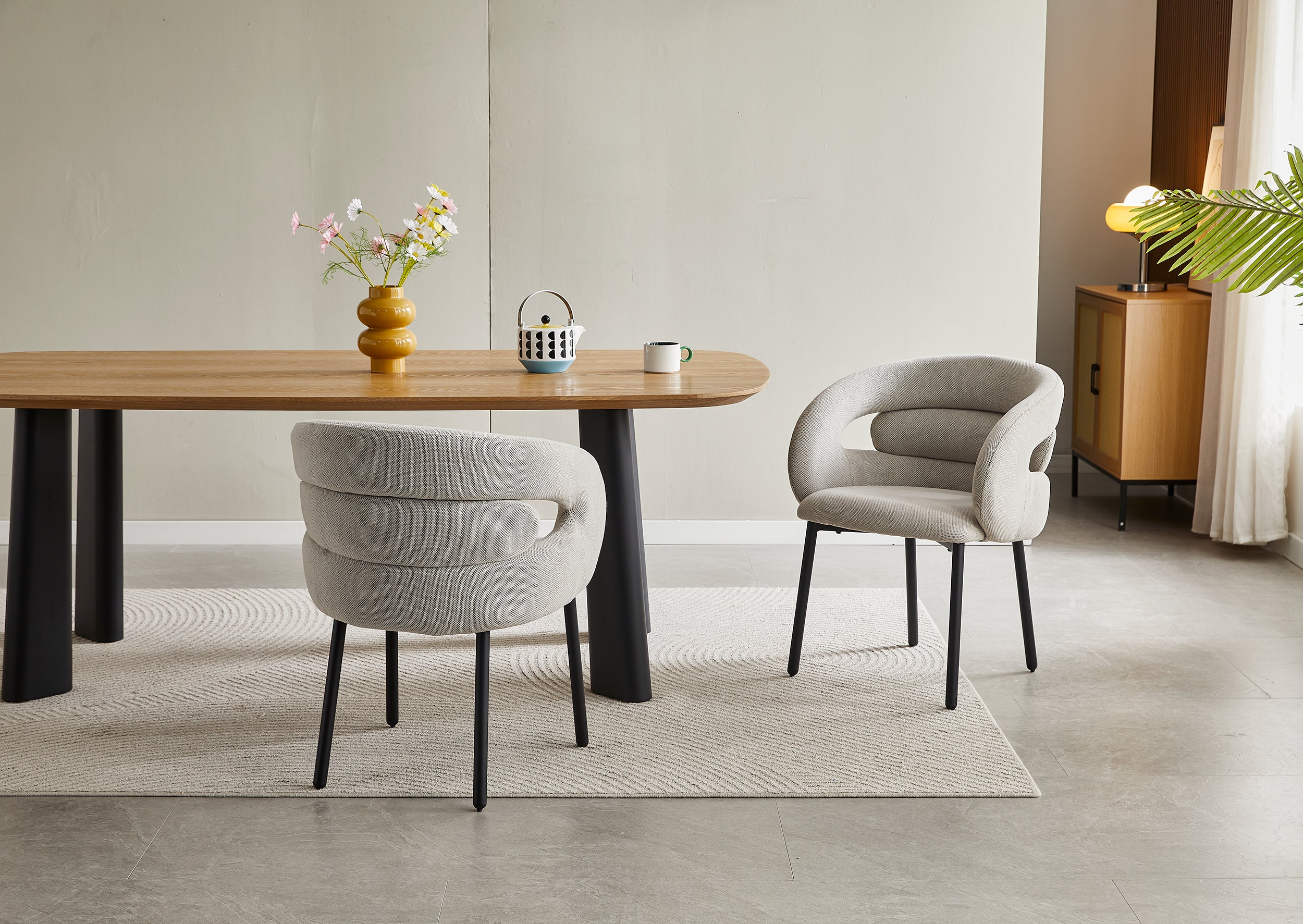 Esstisch Viciate 215x105 cm, furniert mit natürlicher Eiche