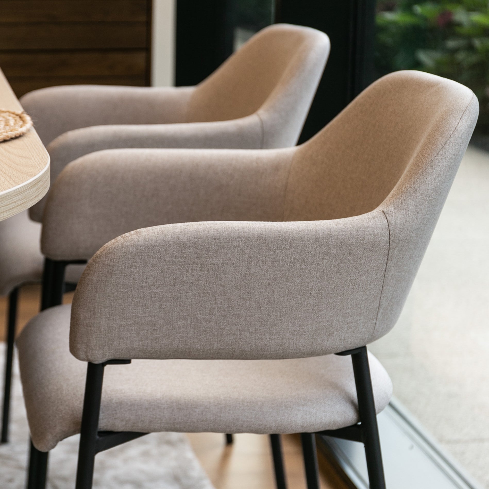 Bezogenes Stuhl mit Armlehnen Azhai beige