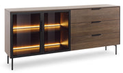Zweiturige Vitrine Lumi mit drei Schubladen und Beleuchtung, 181 cm, Eiche Dunin