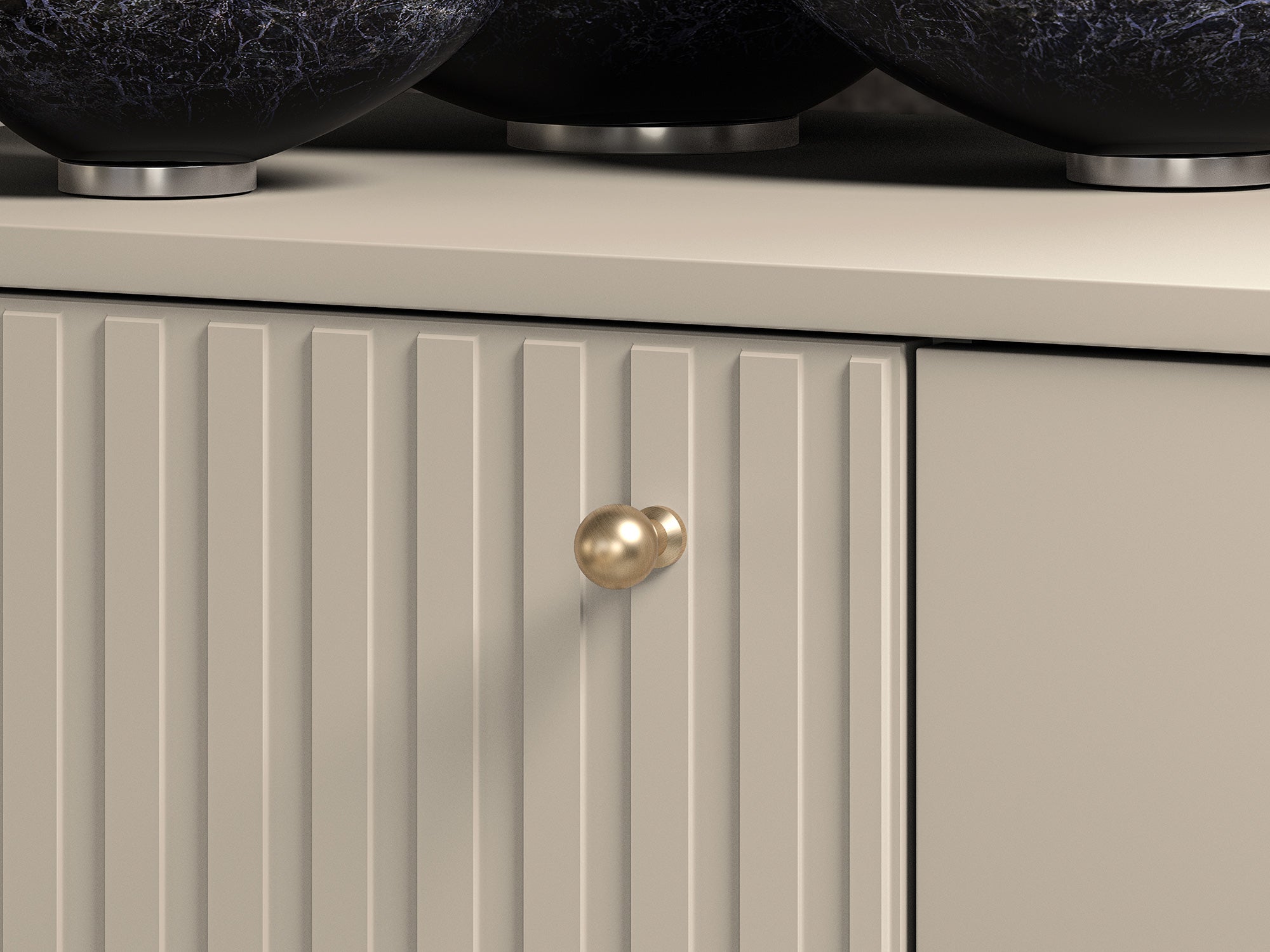 Einflügler-Kommode Caletto mit drei Schubladen, 120 cm, dekorative Lamellen, beige