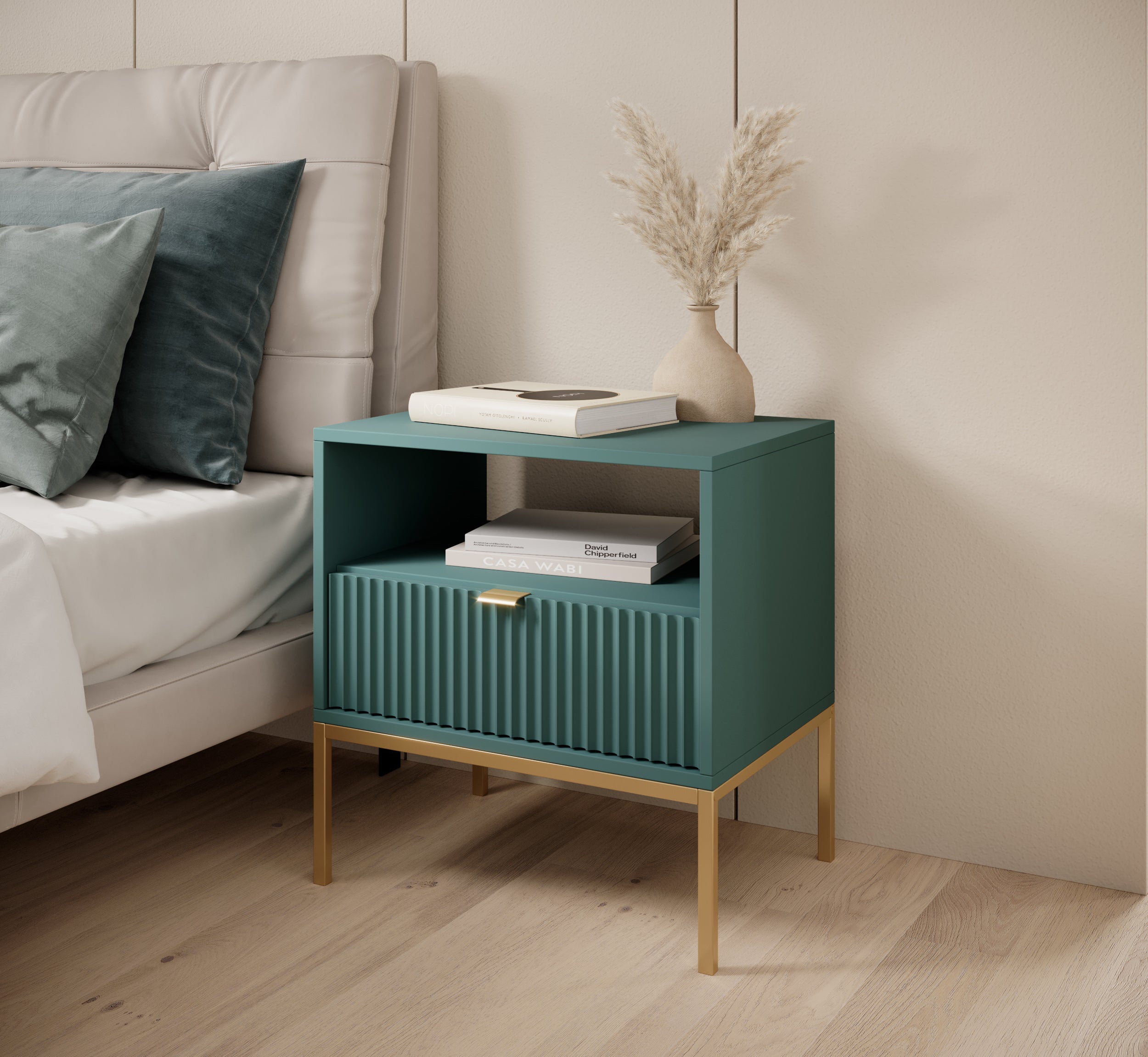 Nachttisch Vellore 54 cm grün mit geriffelter Front, goldenen Griffen und Gestell