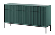 Drehtür-Kommode Vellore 154 cm grün mit gerillten Fronten, schwarzen Griffen und Gestell