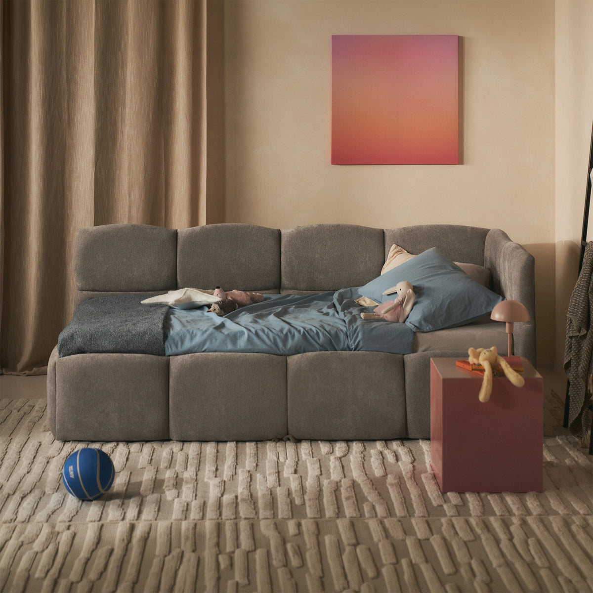 Jugendbett 90x200 cm Cloudy, ausziehbar, rechtsseitig, mit Matratzen, hellbrauner Chenille