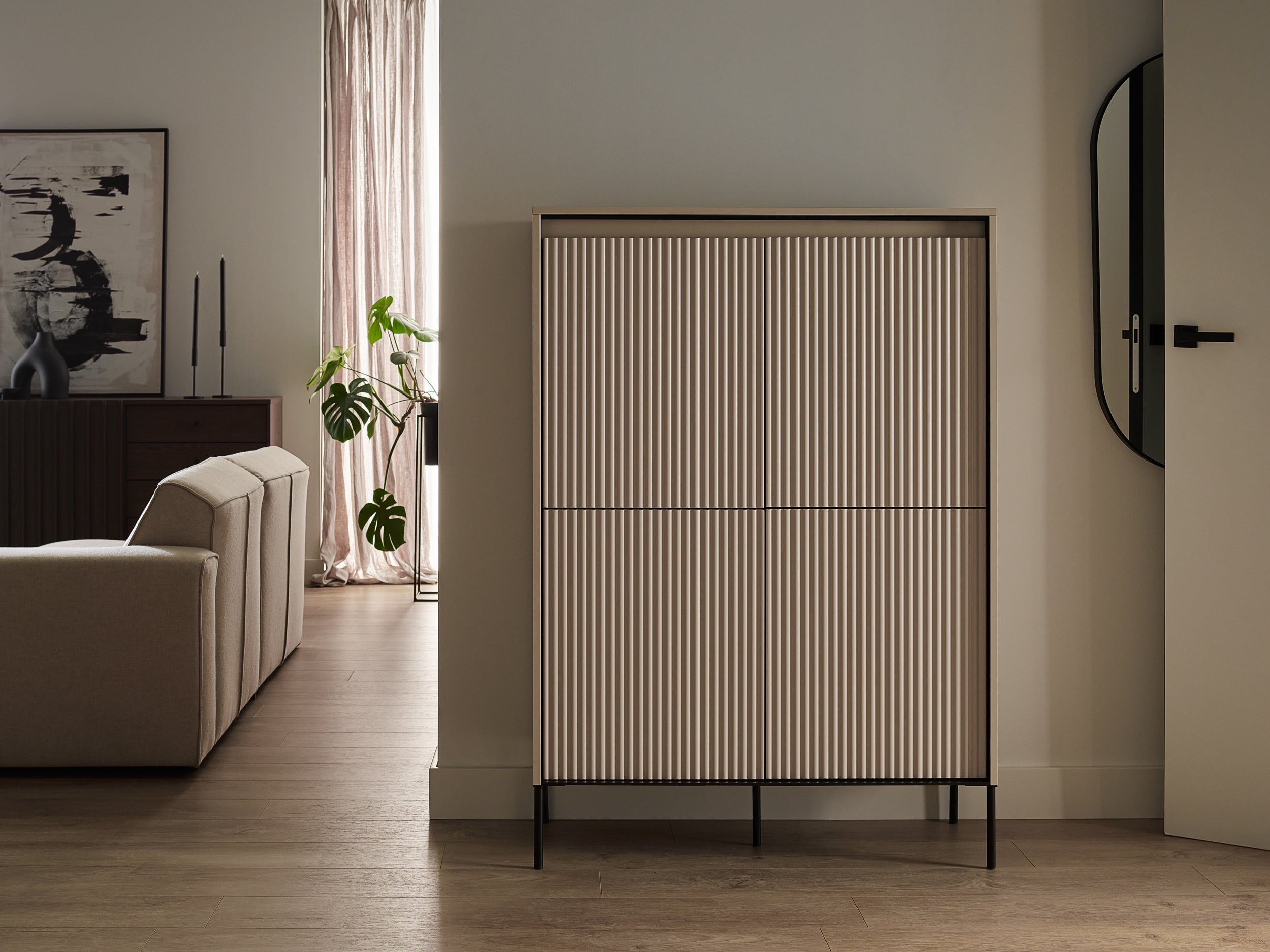 Hohe vierflügelige Kommode Trend 98 cm mit LED Beige