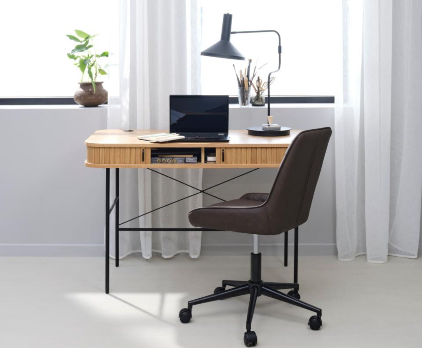 Schreibtisch Gativel 120x60 cm Lamellen Eiche natur
