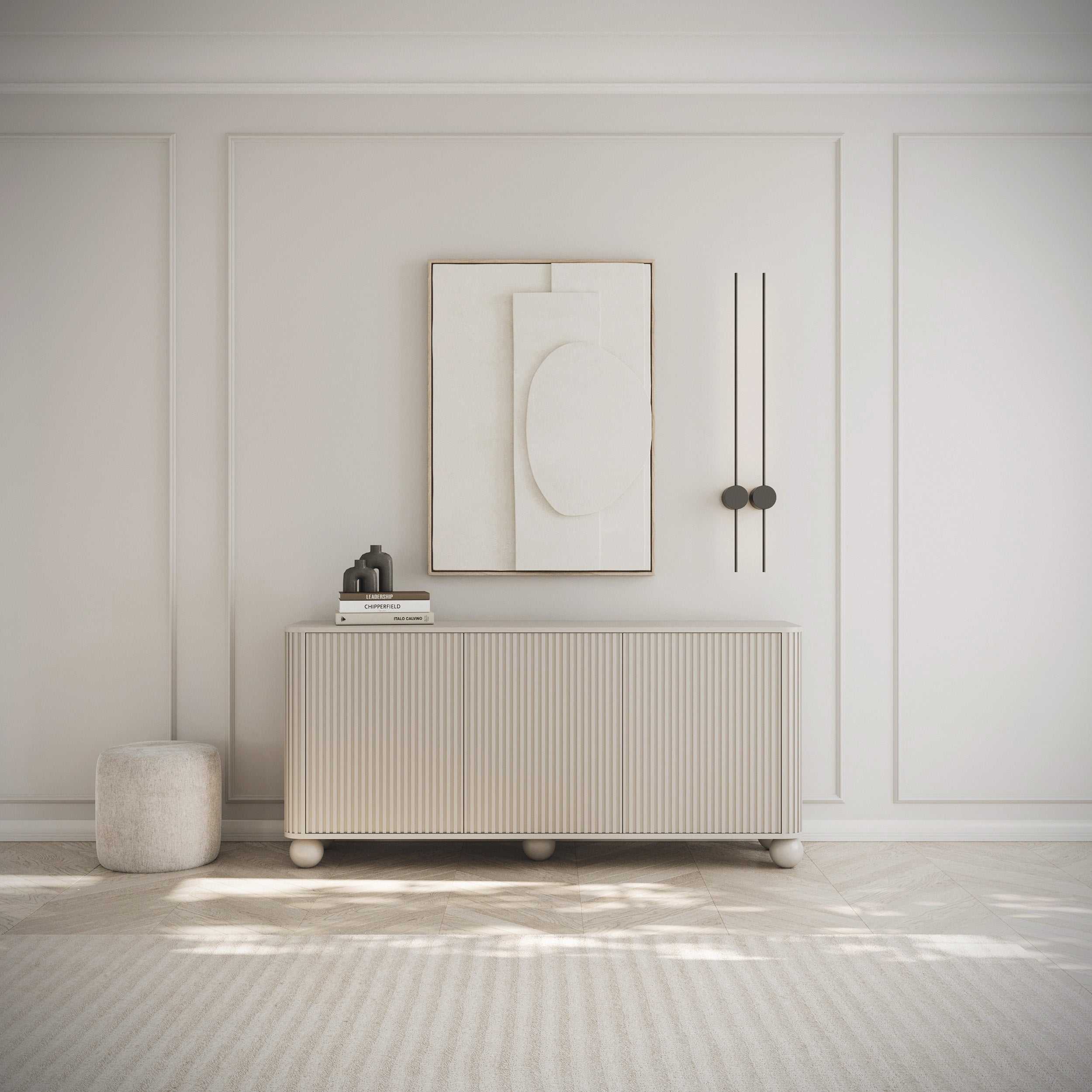 Kommode Arvello mit Fräsungen, dreitürig, 163 cm, auf kugelförmigen Beinen, Sandbeige