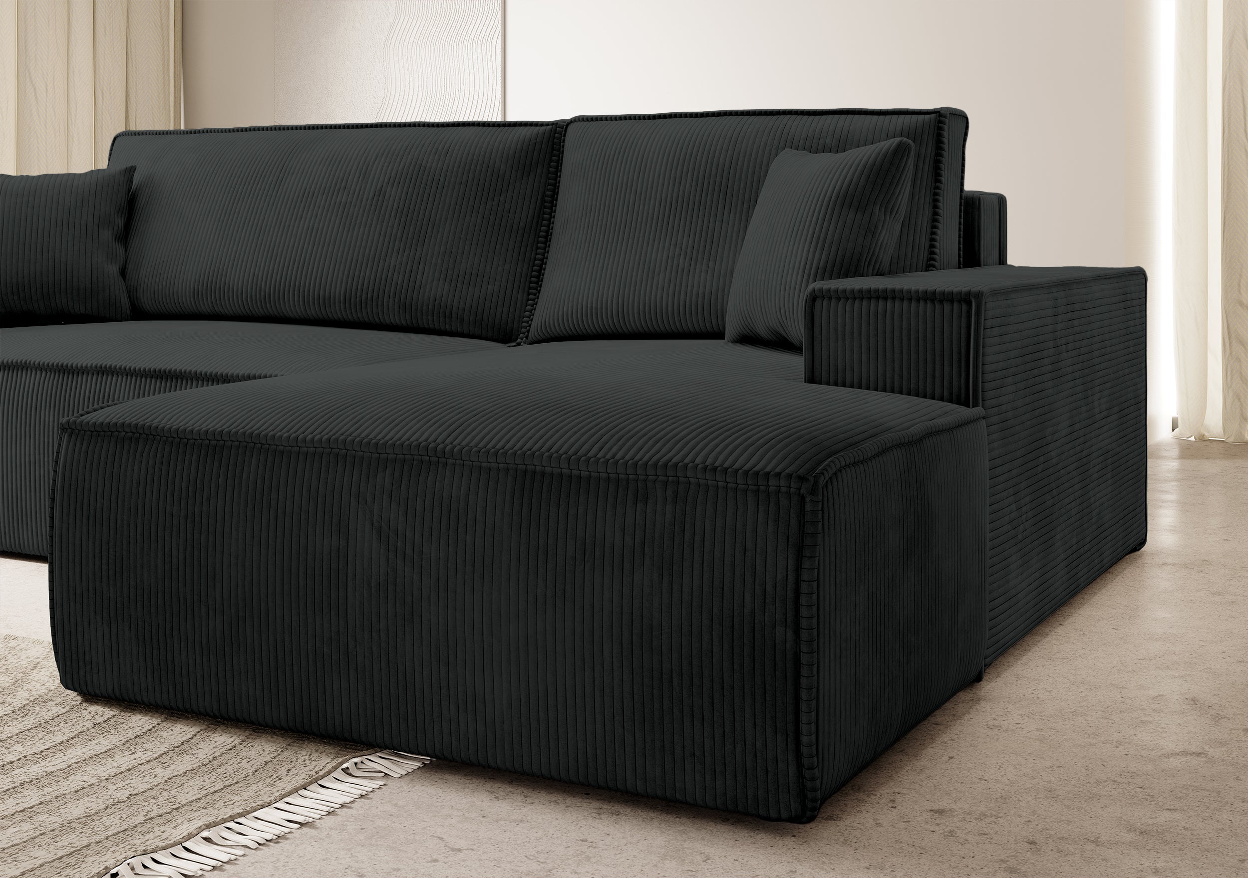 Ecksofa mit Schlaffunktion Farese New, L-förmig, mit Stauraum, schwarzer Cord, rechtsseitig