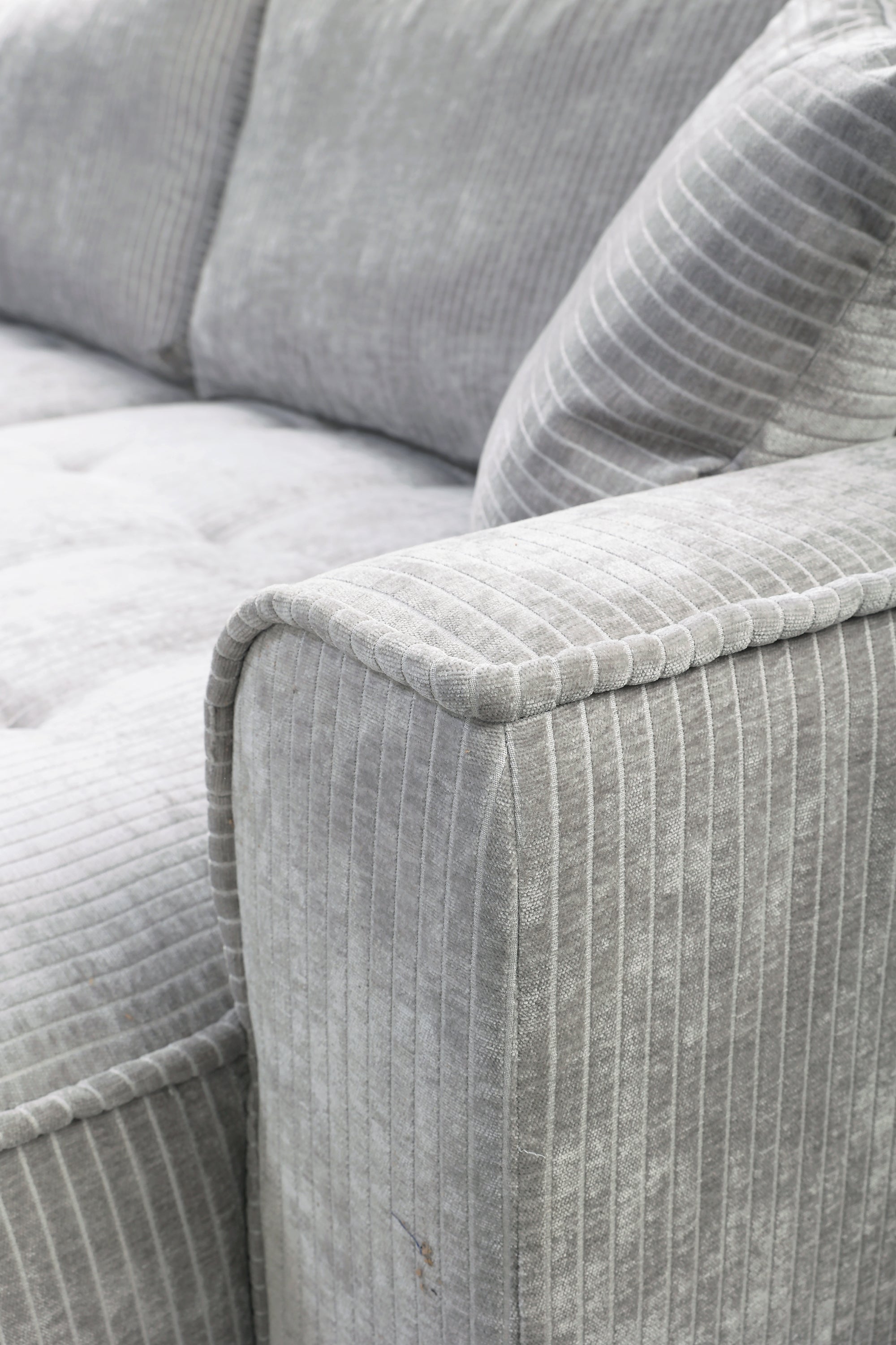 Ecksofa mit Schlaffunktion Blues, L-förmig, linksseitig, mit Stauraum, grauer Cordstoff