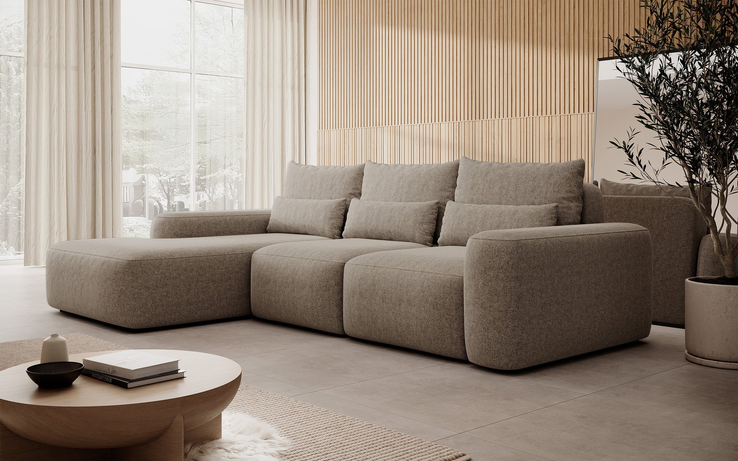 Ecksofa mit Schlaffunktion Carnos, L-förmig, mit zusätzlichen Lendenkissen, hellbrauner hydrophober Chenille-Stoff, linksseitig