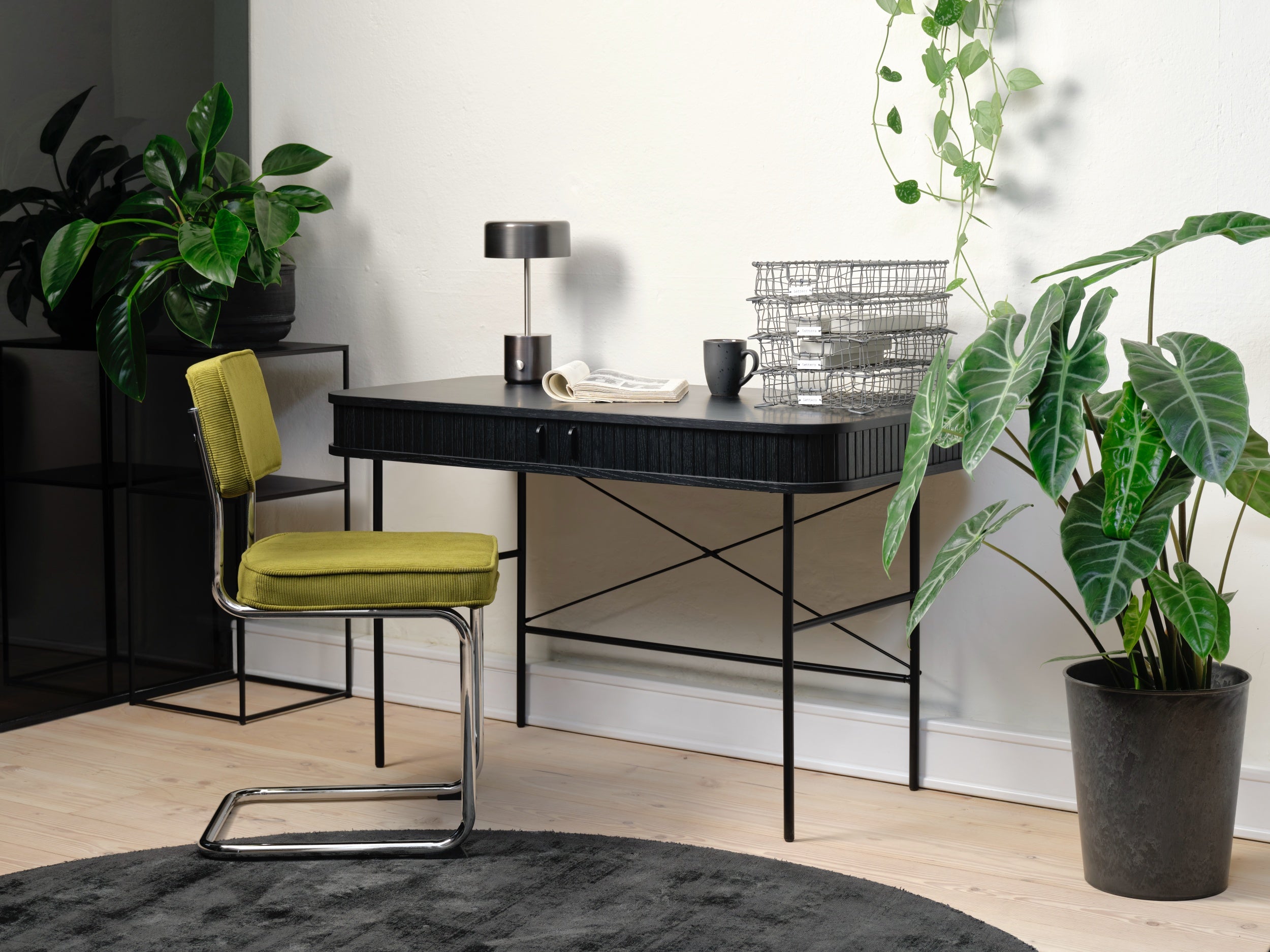 Schreibtisch Gativel 120x60 cm Lamellen Eiche Schwarz