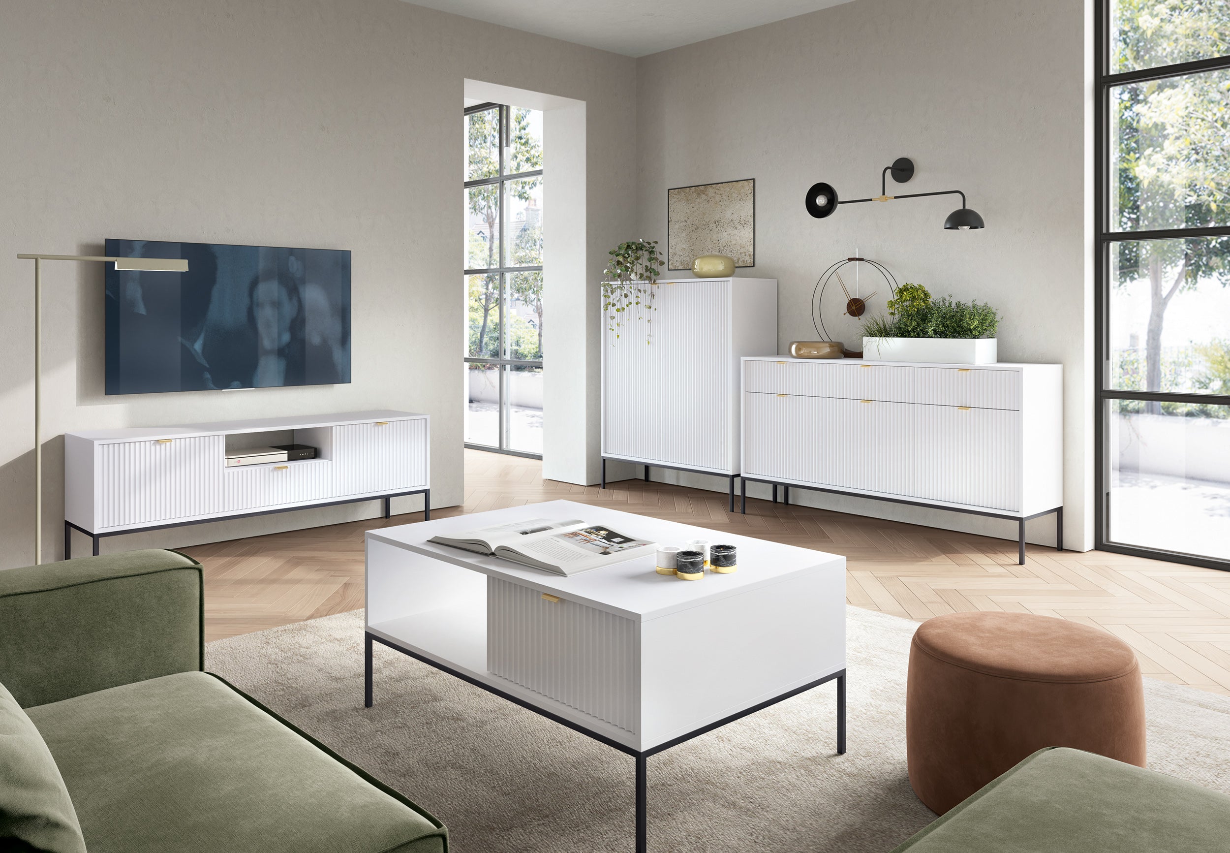 Couchtisch Vellore 104x68 cm weiß mit geriffelter Front und goldenem Griff