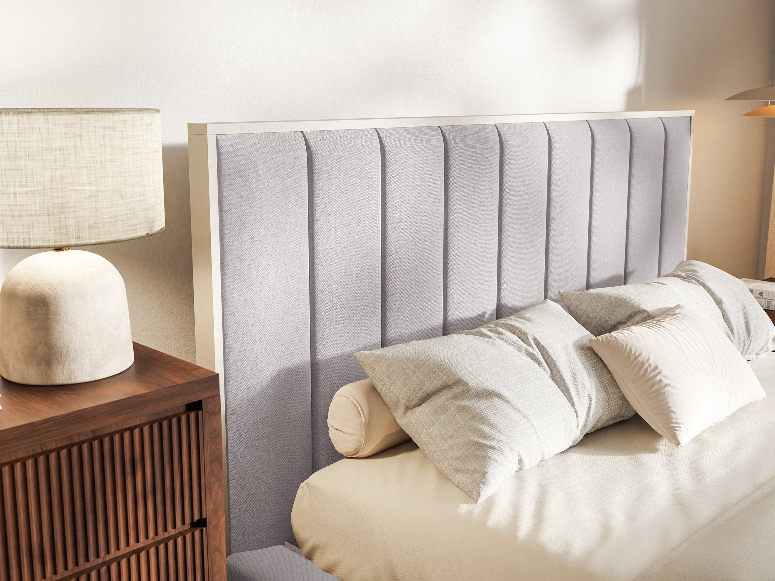 Gepolstertes Bett 140x200 cm Togents mit Stauraum, Metallrahmen, grauer hydrophober Chenille