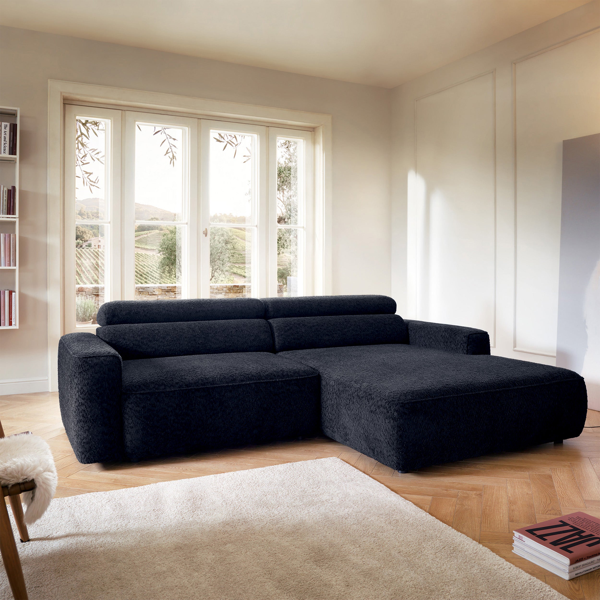 Ecksofa Fando mit elektrisch ausziehbarer Sitzfläche, L-förmig, rechtsseitig, marineblauer Chenille-Stoff