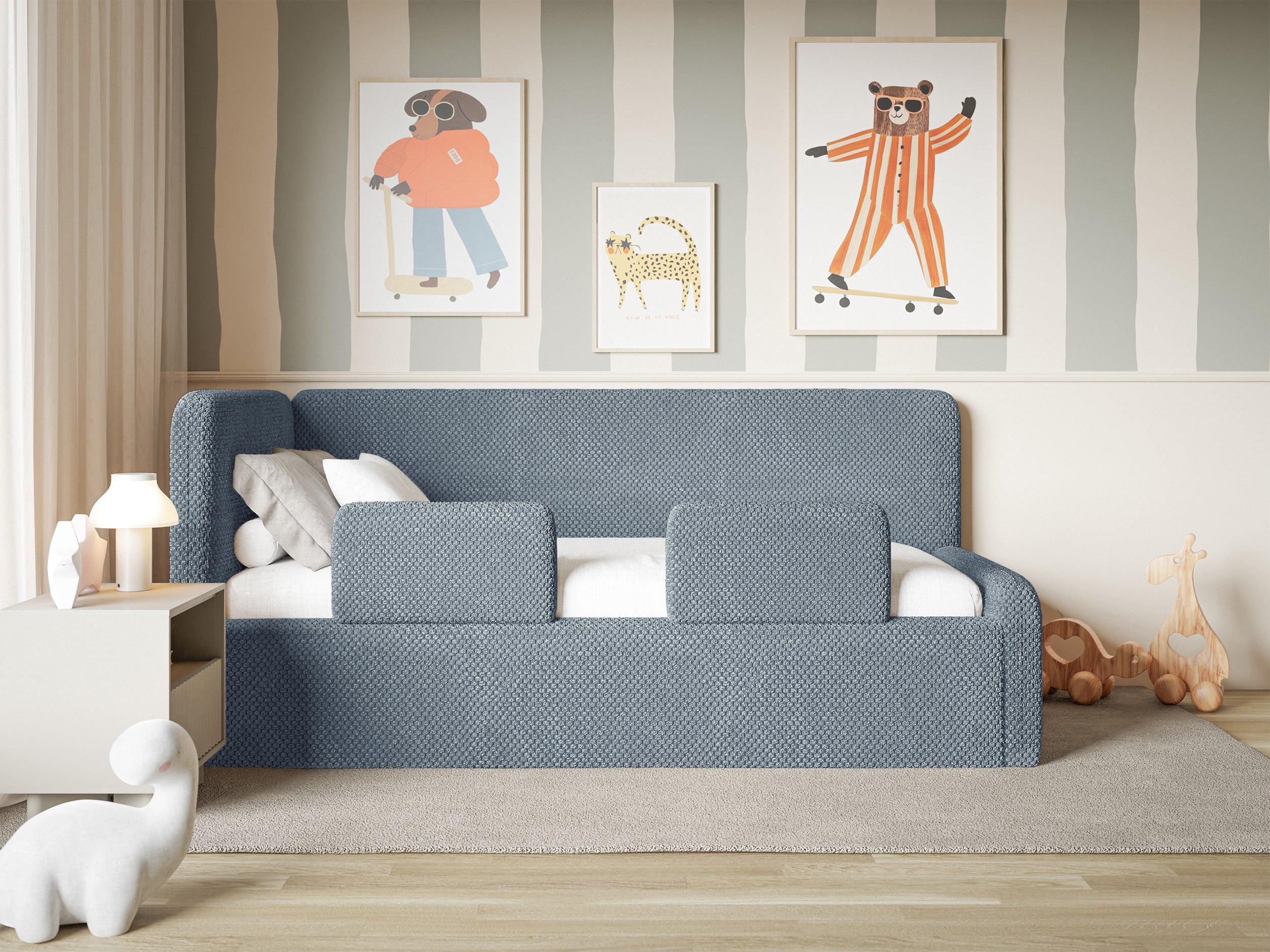 Jugendbett 90x200 cm Fanklo linksseitig mit Matratze, Stauraum und blauen Plüsch-Hydrophob-Gittern