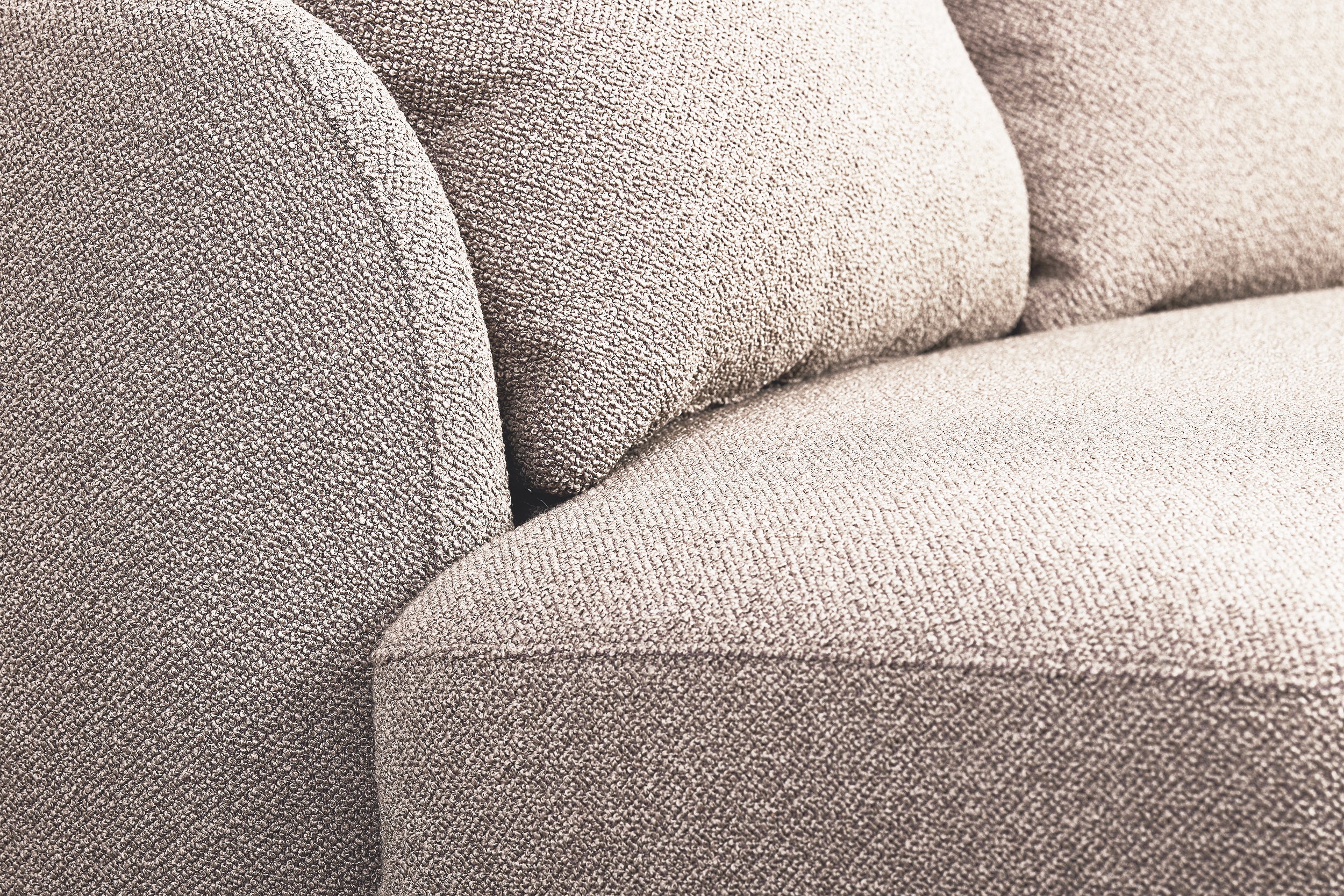 Modulares Ecksofa Lanomi L-förmig, linksseitig, grau-beiges Bouclé