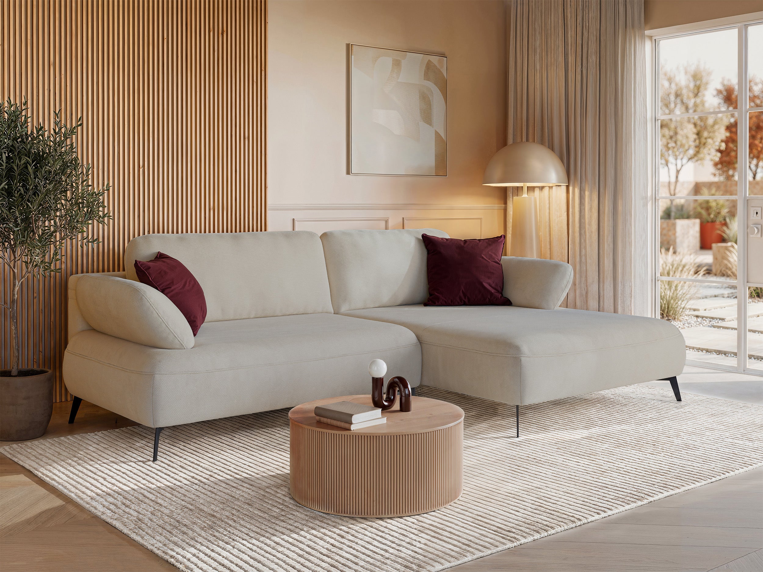Ecksofa mit Schlaffunktion Avolla, L-förmig, rechtsseitig, mit Stauraum, beige, hydrophobes Chenille