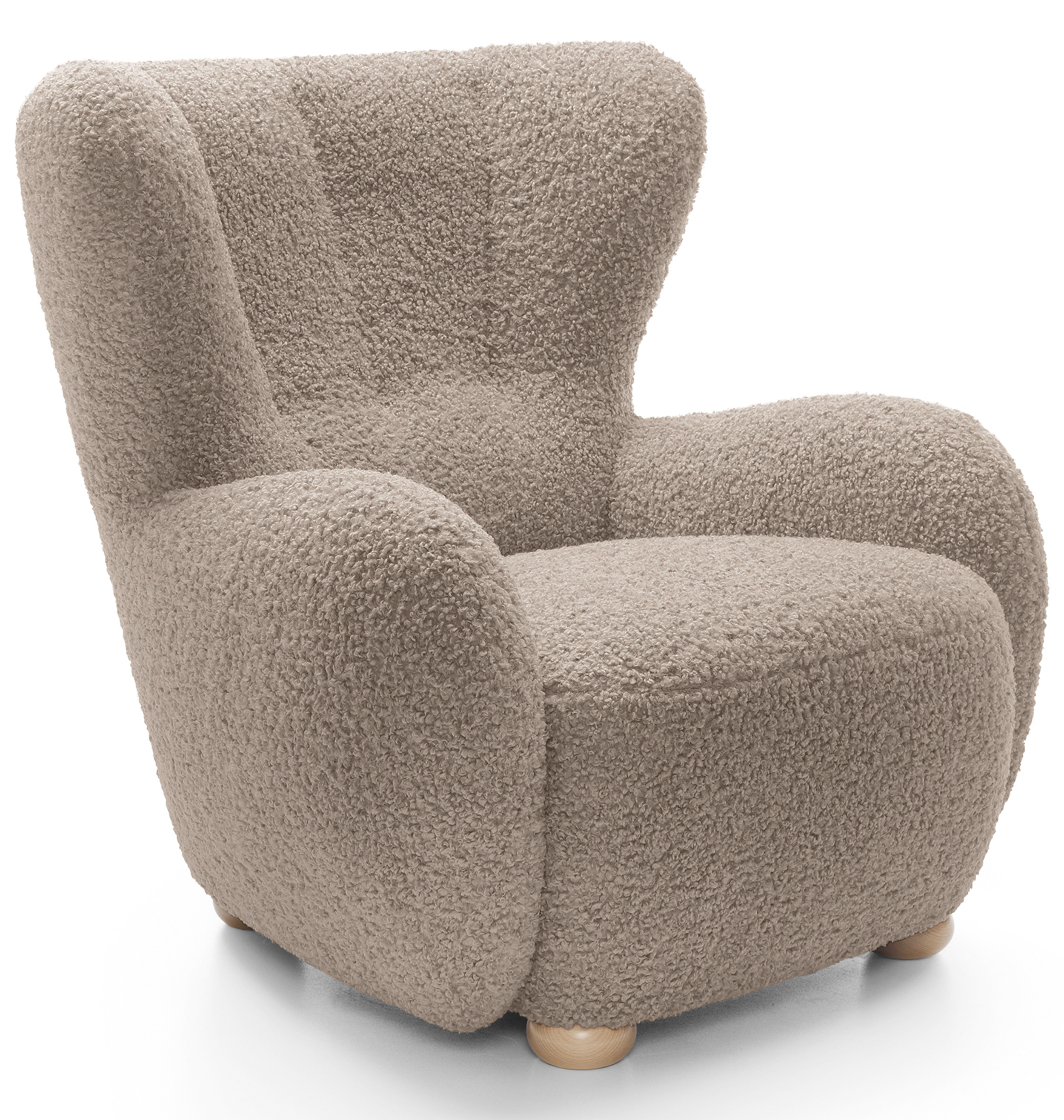 Beiger Schalensitz Milele aus Bouclé mit Buchenholzbeinen