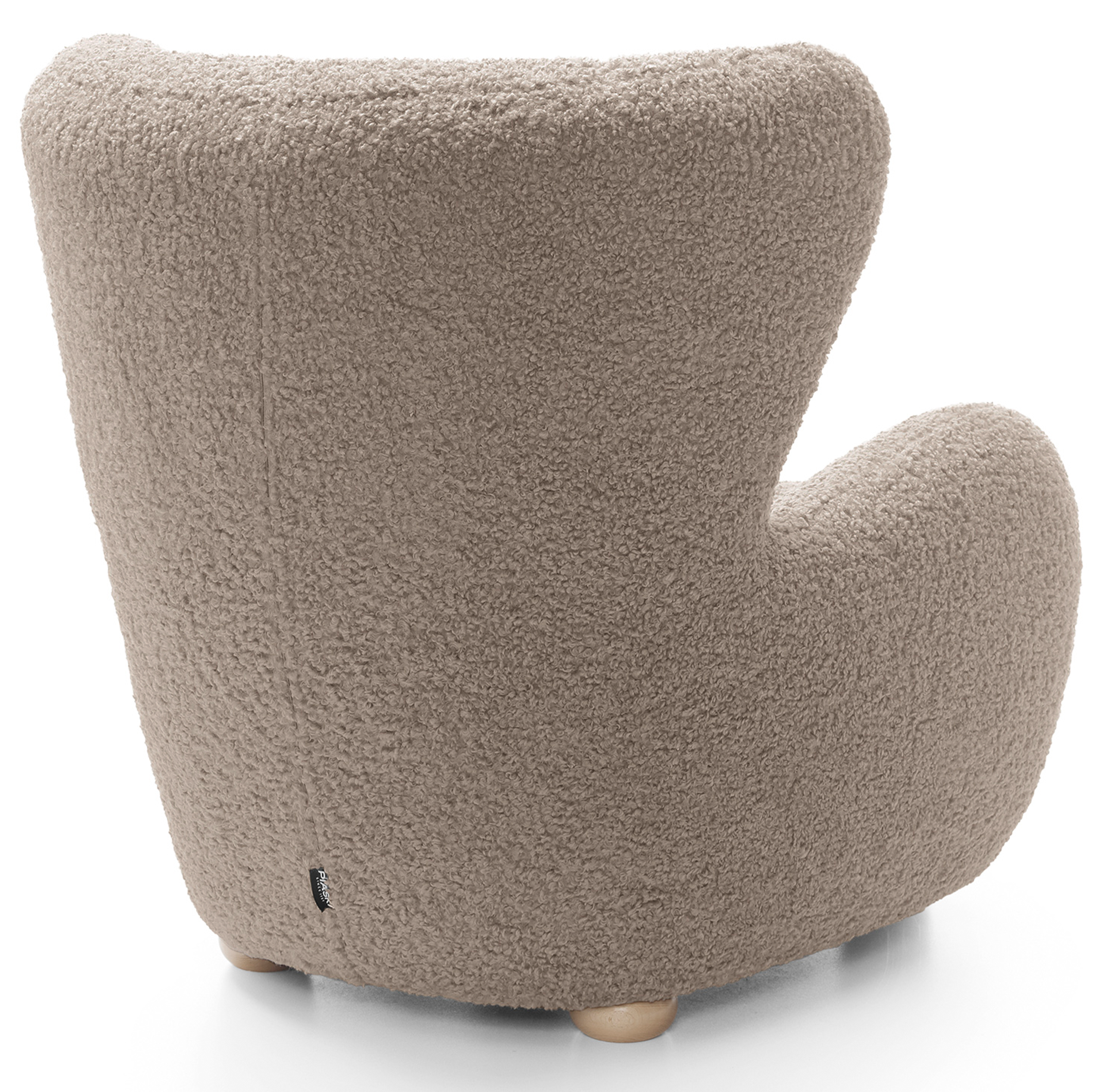 Beiger Schalensitz Milele aus Bouclé mit Buchenholzbeinen