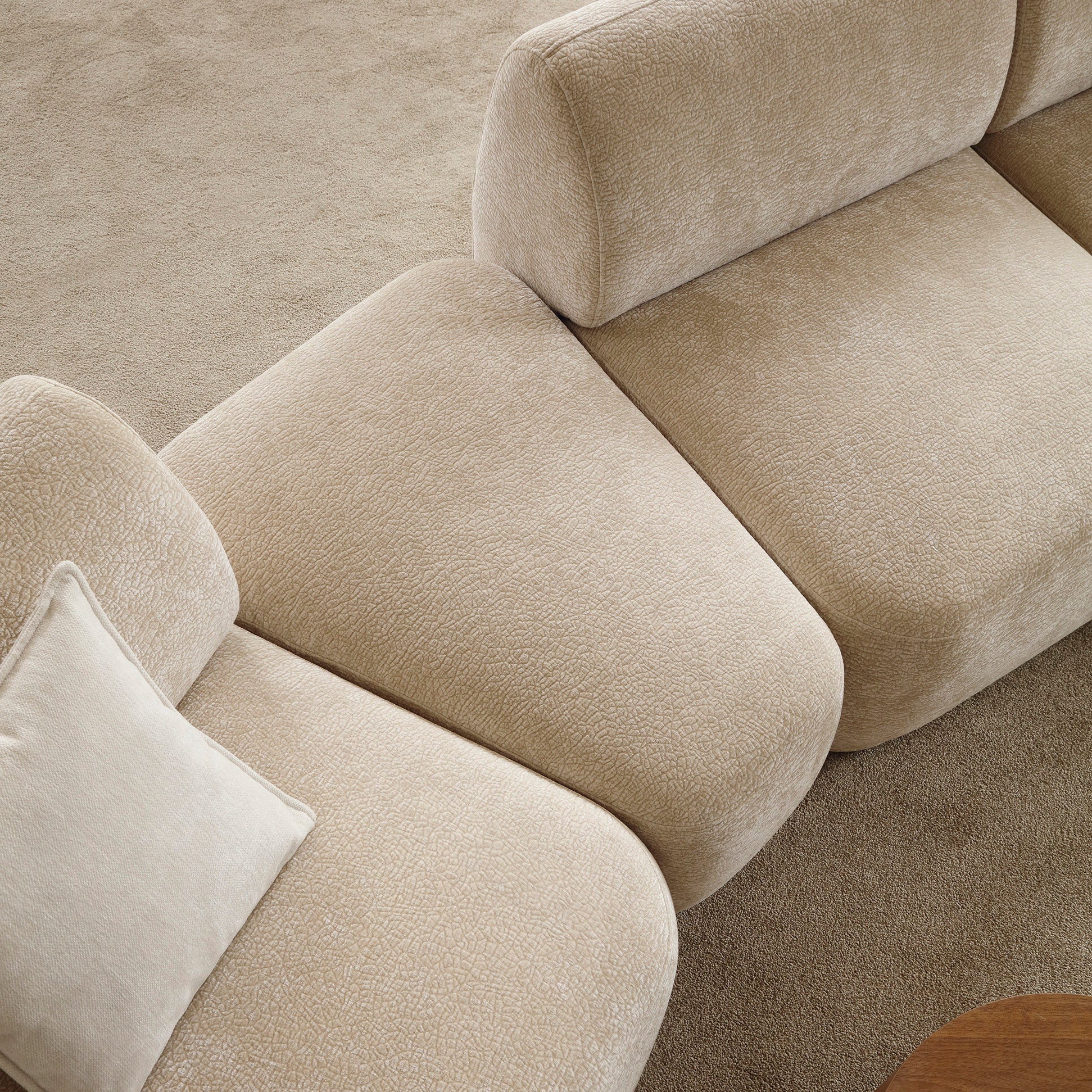 Modulares dreieckiges Pouf Bommo in Beige Chenille