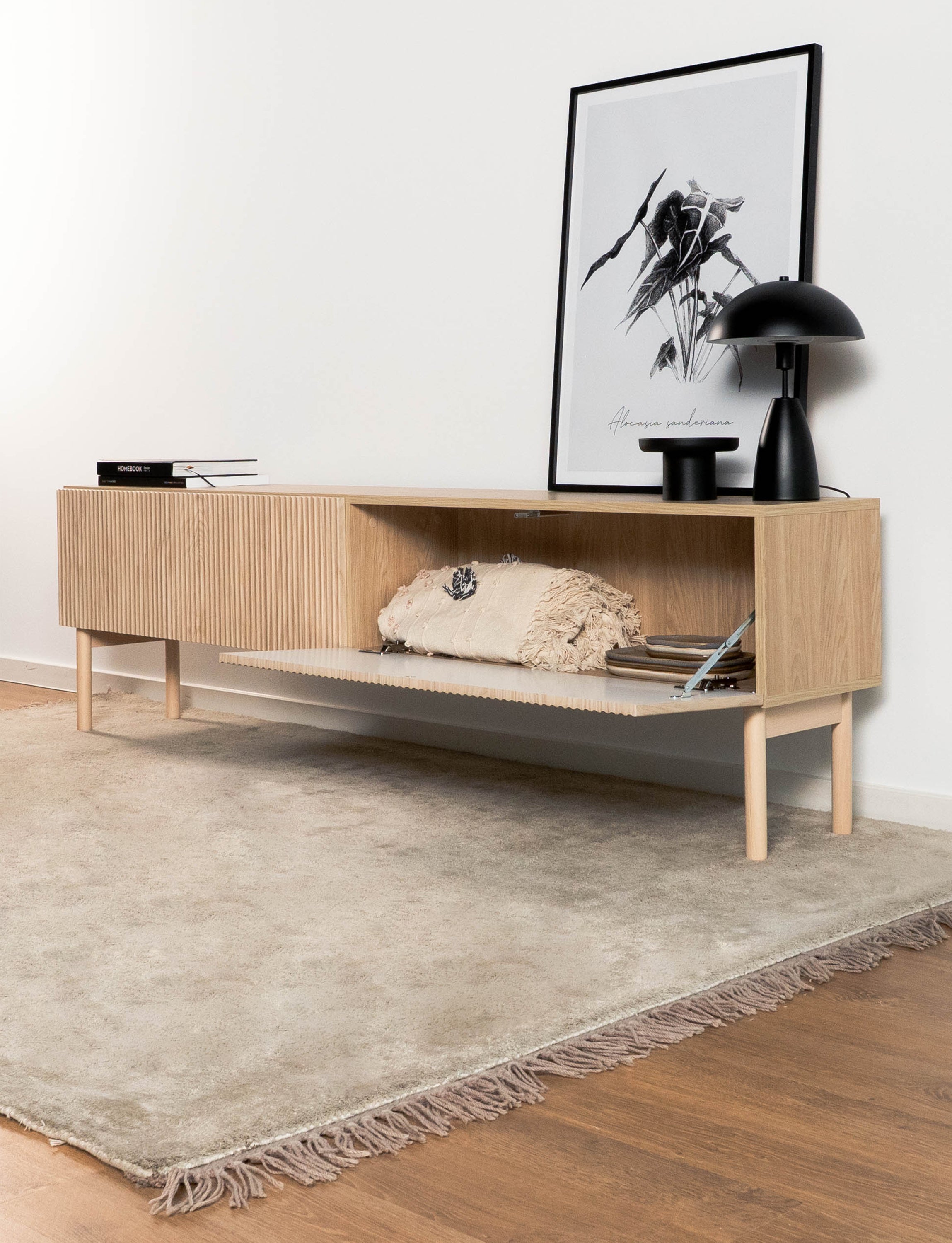 Stehender TV-Schrank Nolie 175 cm geölte Eiche