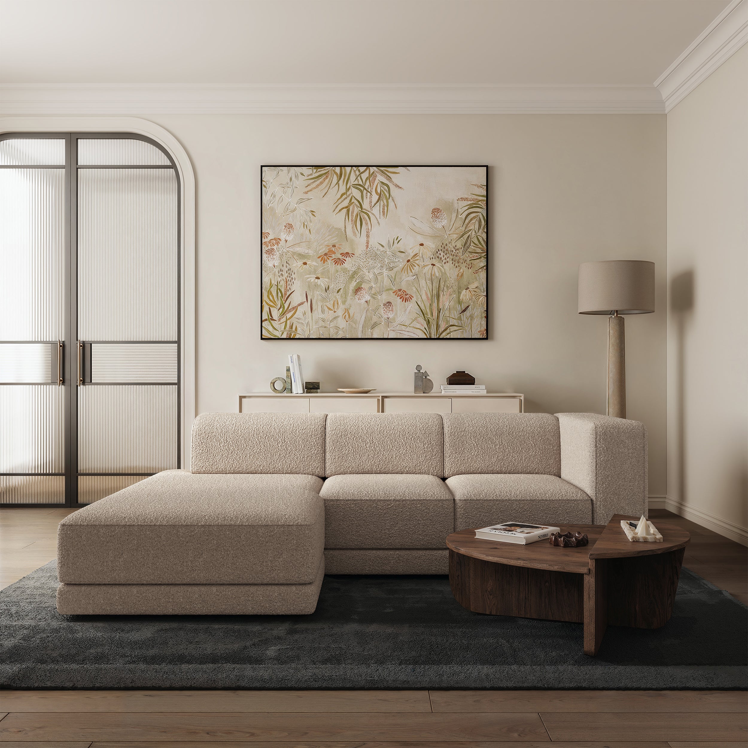 Ecksofa Novals L-förmig links mit verstellbaren Kopfstützen, hellbeige Bouclé