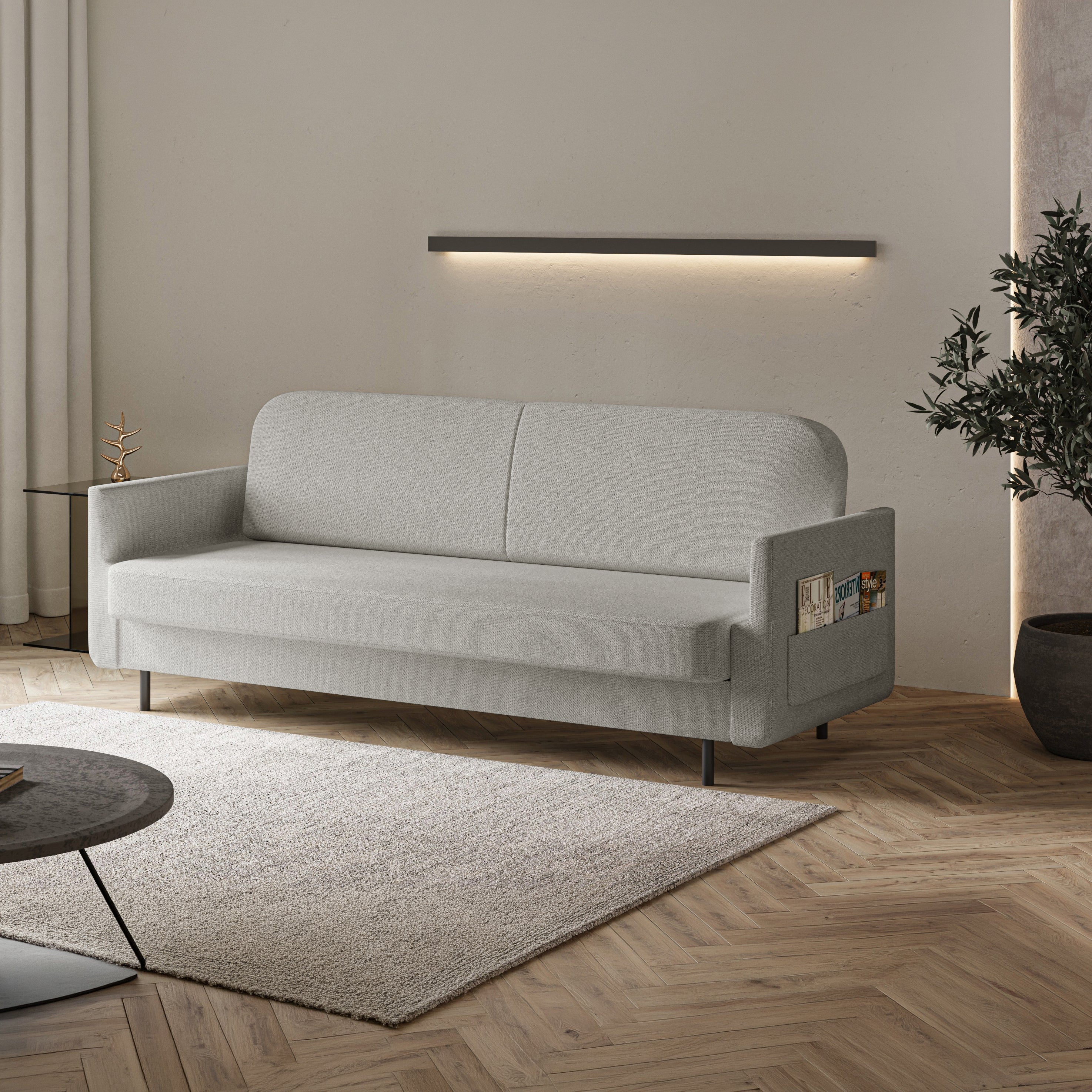 Dreisitziges ausklappbares Sofa Ovelio in hellgrauem, hydrophobem Chenille-Stoff