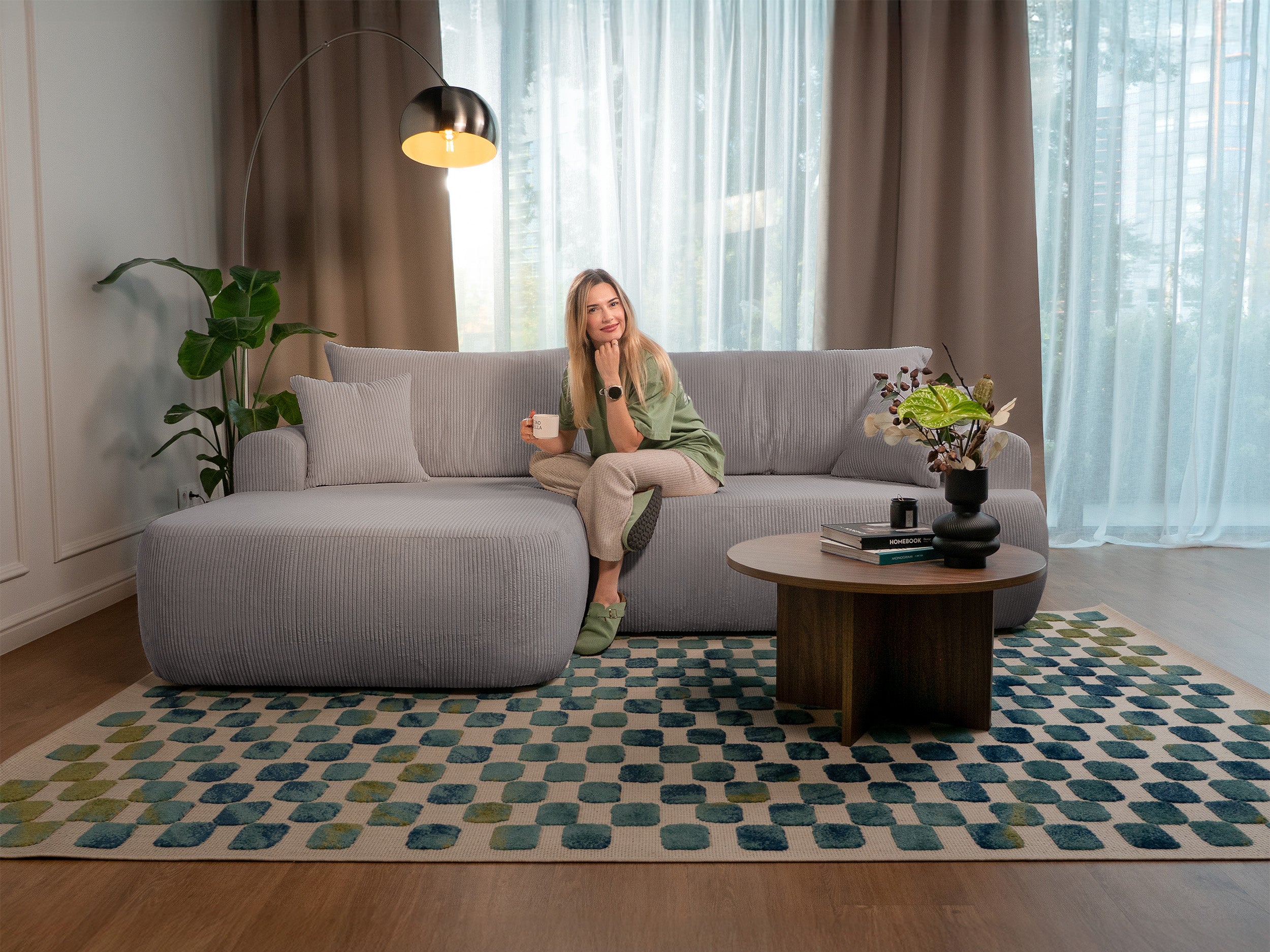 Ecksofa mit Schlaffunktion Ovo Cord, L-förmig, linksseitig, mit Stauraum, hellgrauer Cordstoff