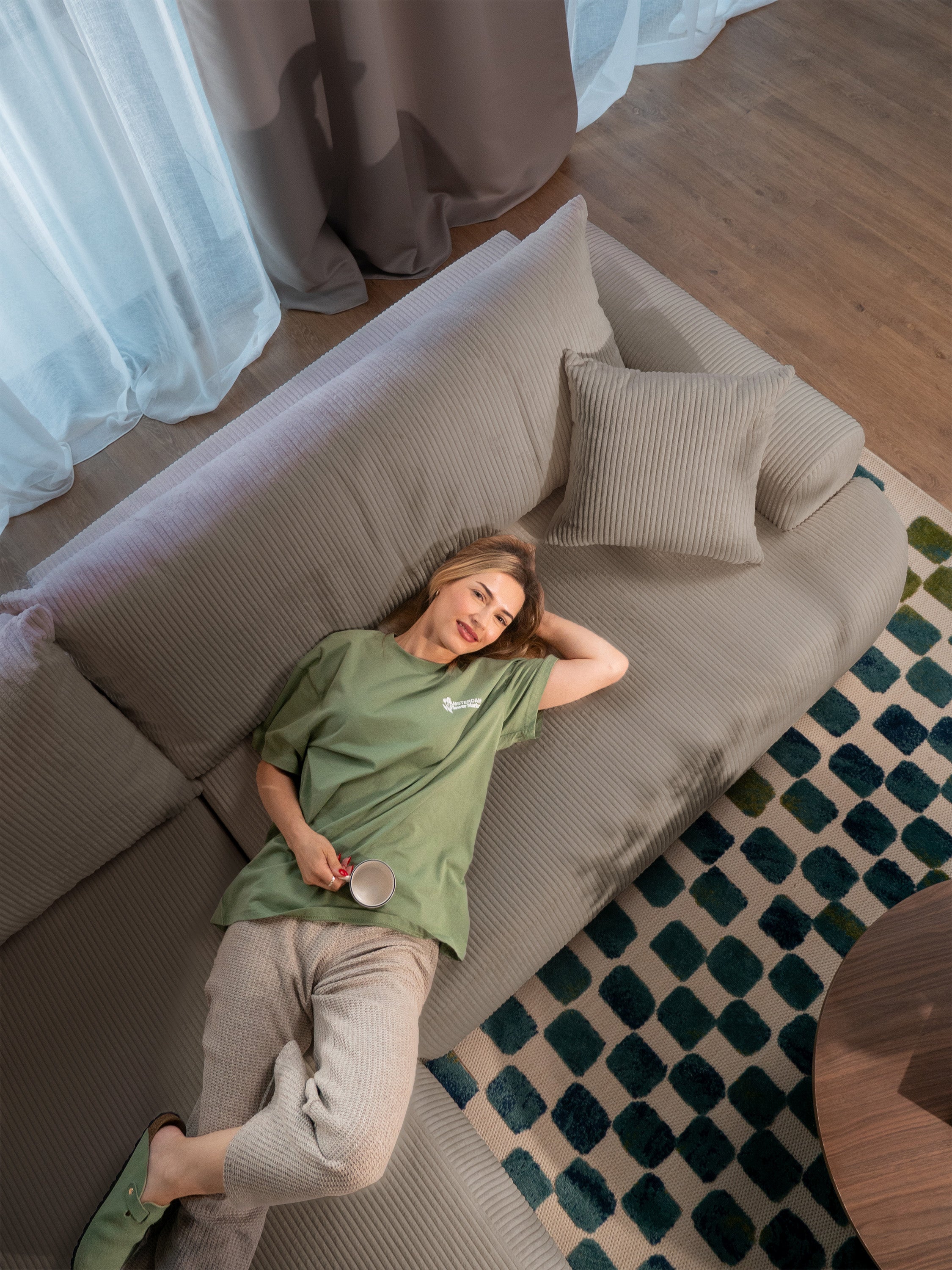 Ecksofa mit Schlaffunktion Ovo Cord, L-förmig, linksseitig, mit Stauraum, beige Cordstoff