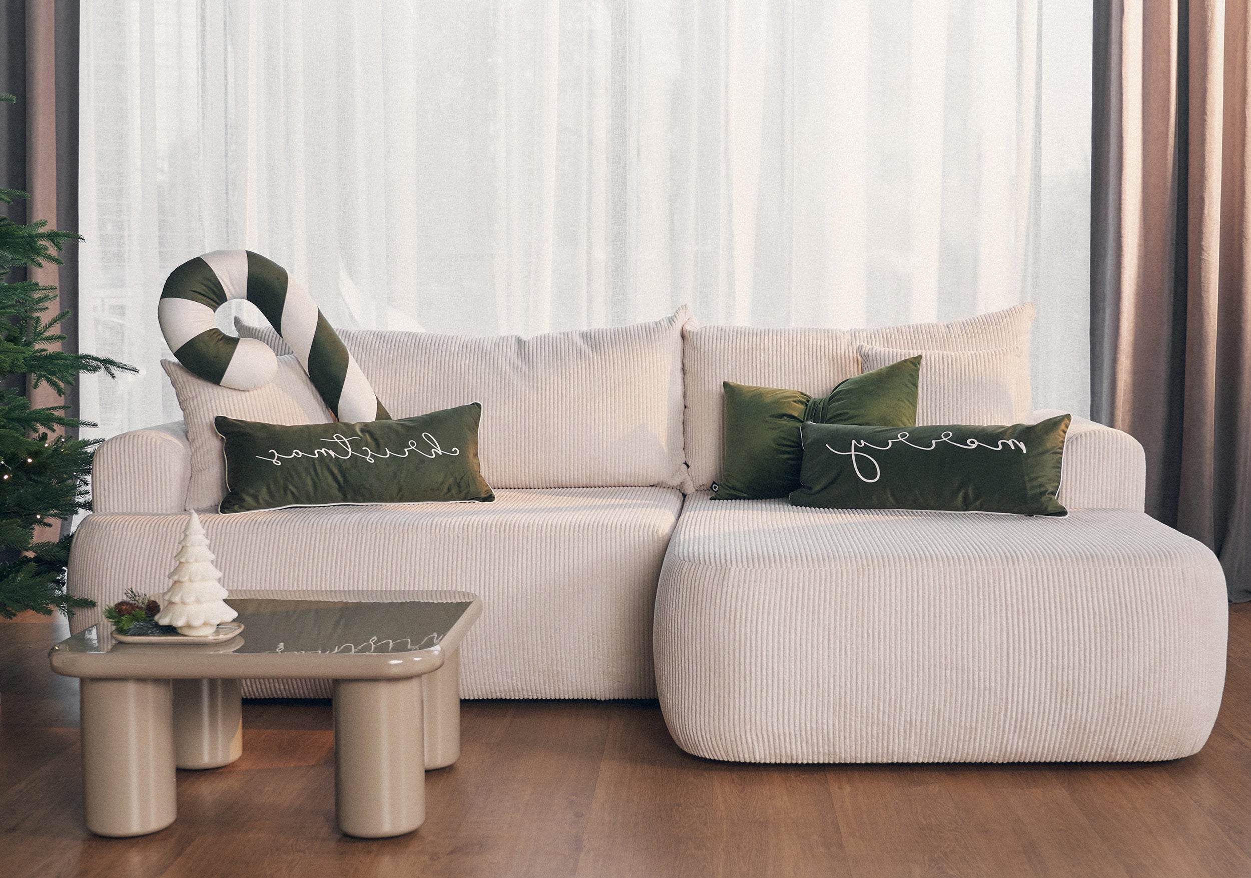 Ecksofa mit Schlaffunktion Ovo Cord, L-förmig, rechtsseitig, mit Stauraum, weißer Cordstoff