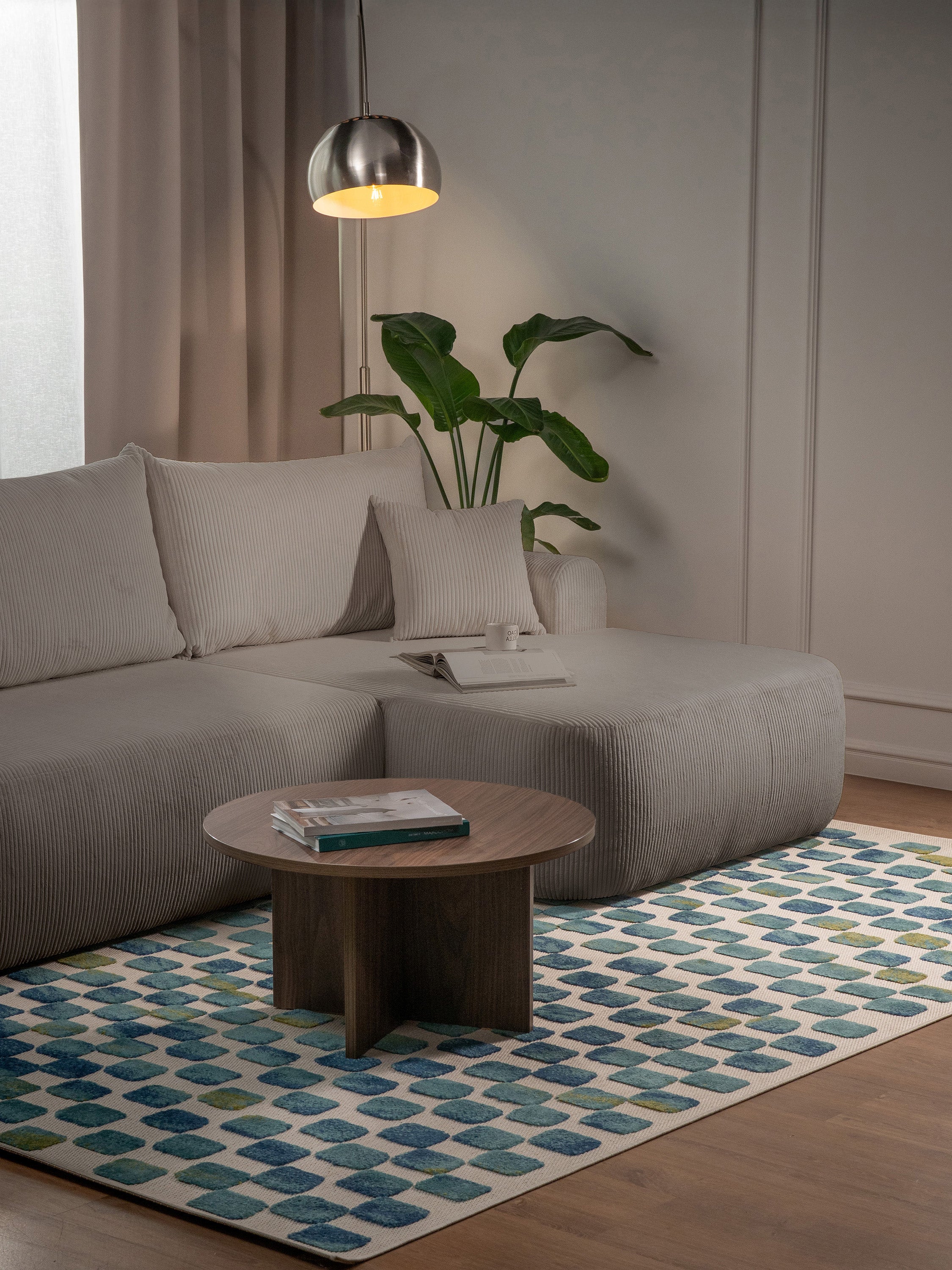 Ecksofa mit Schlaffunktion Ovo Cord, L-förmig, rechtsseitig, mit Stauraum, beiger Cordstoff