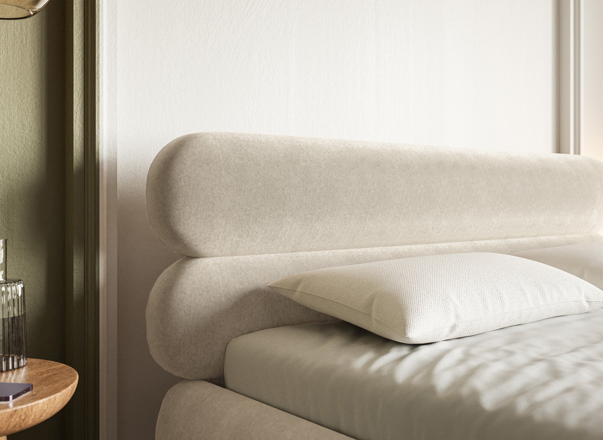 Polsterbett 160x200 cm Roule hellbeige Velours, wasserabweisend, goldene Beine