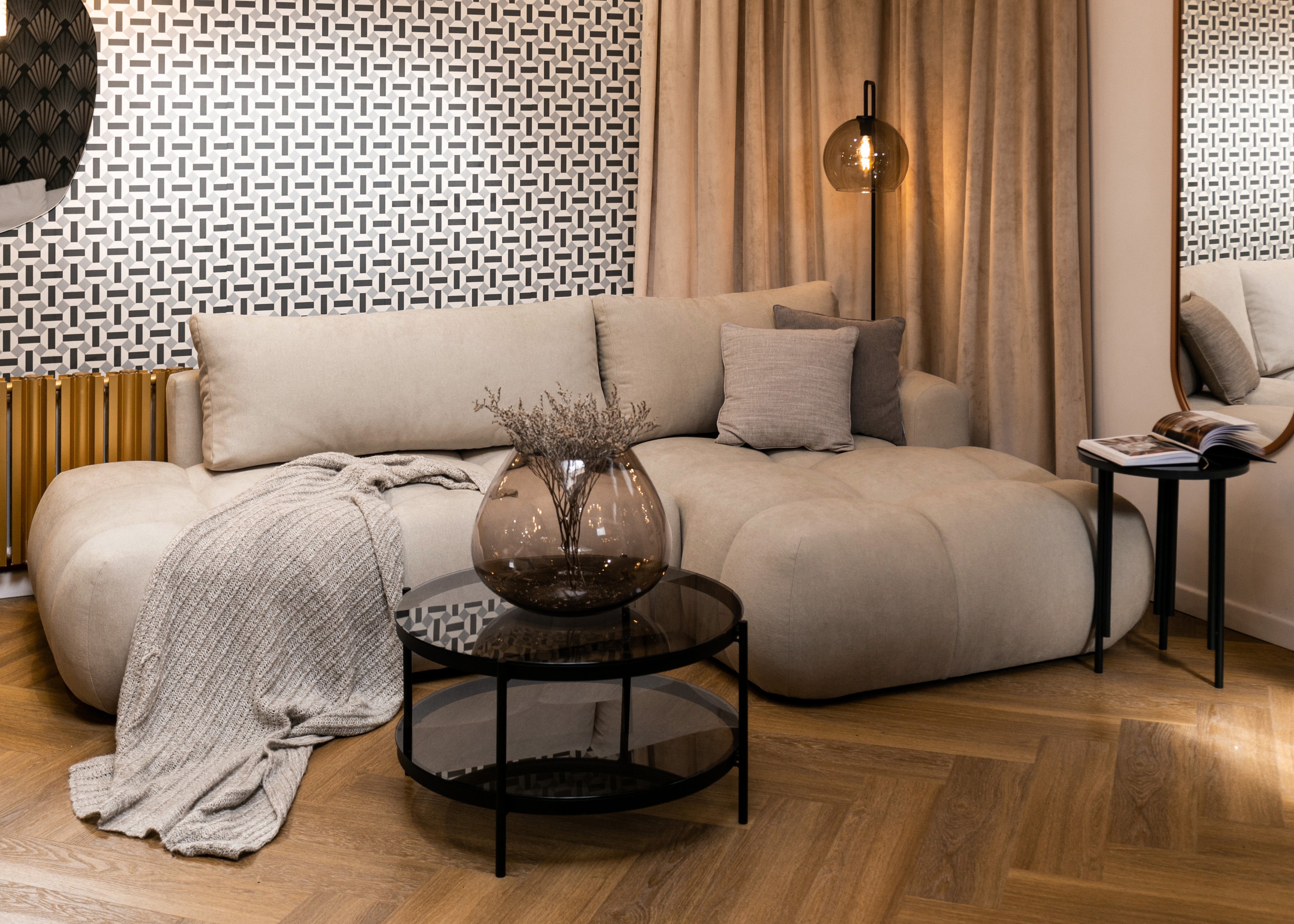 Ecksofa mit Schlaffunktion Ombo, beige, L-förmig, mit Stauraum, aus pflegeleichtem Flechtstoff, rechtsseitig