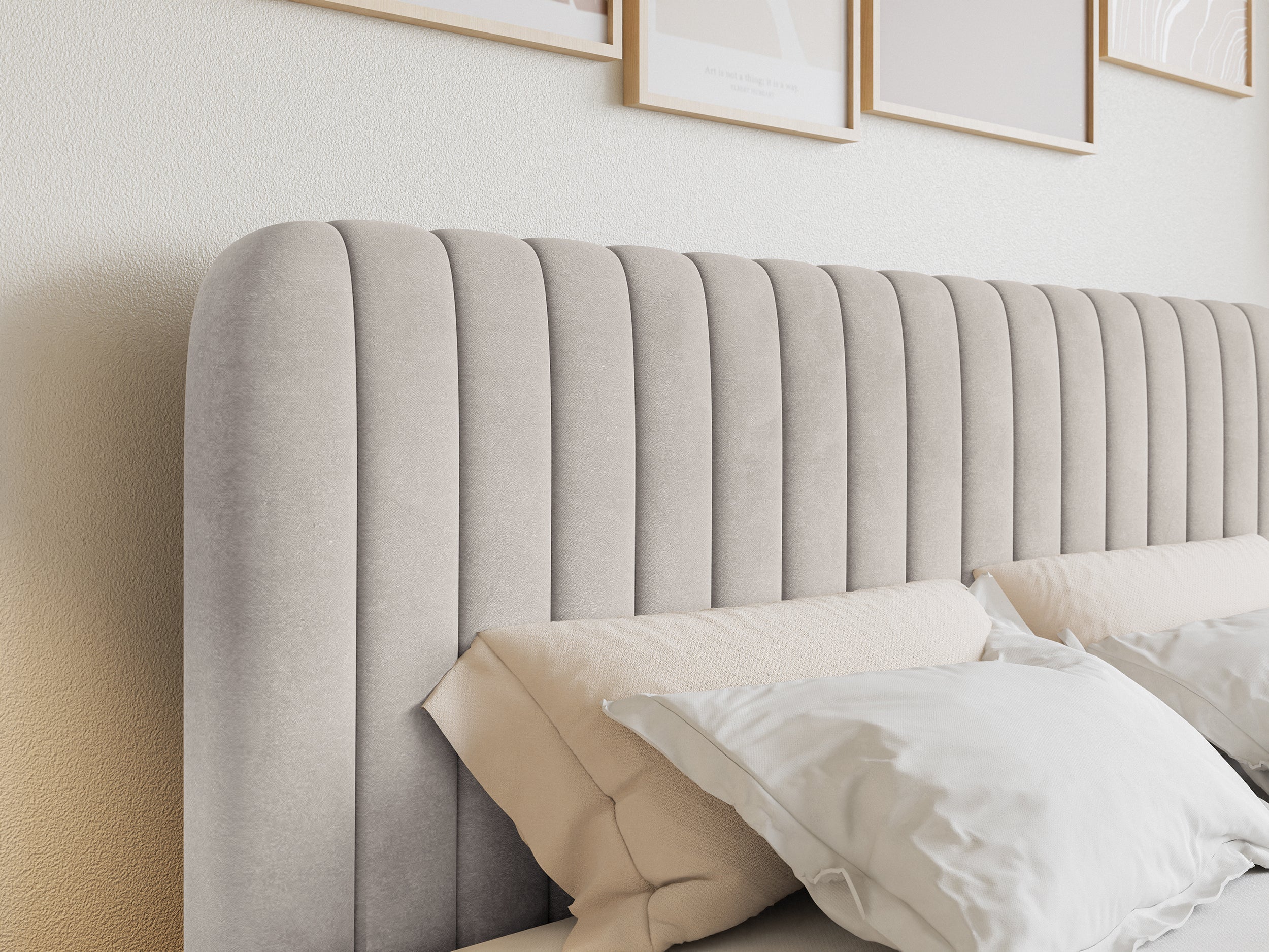 Kontinentales Bett 200x200 cm Saliano mit Stauraum und Topper, beige Samt