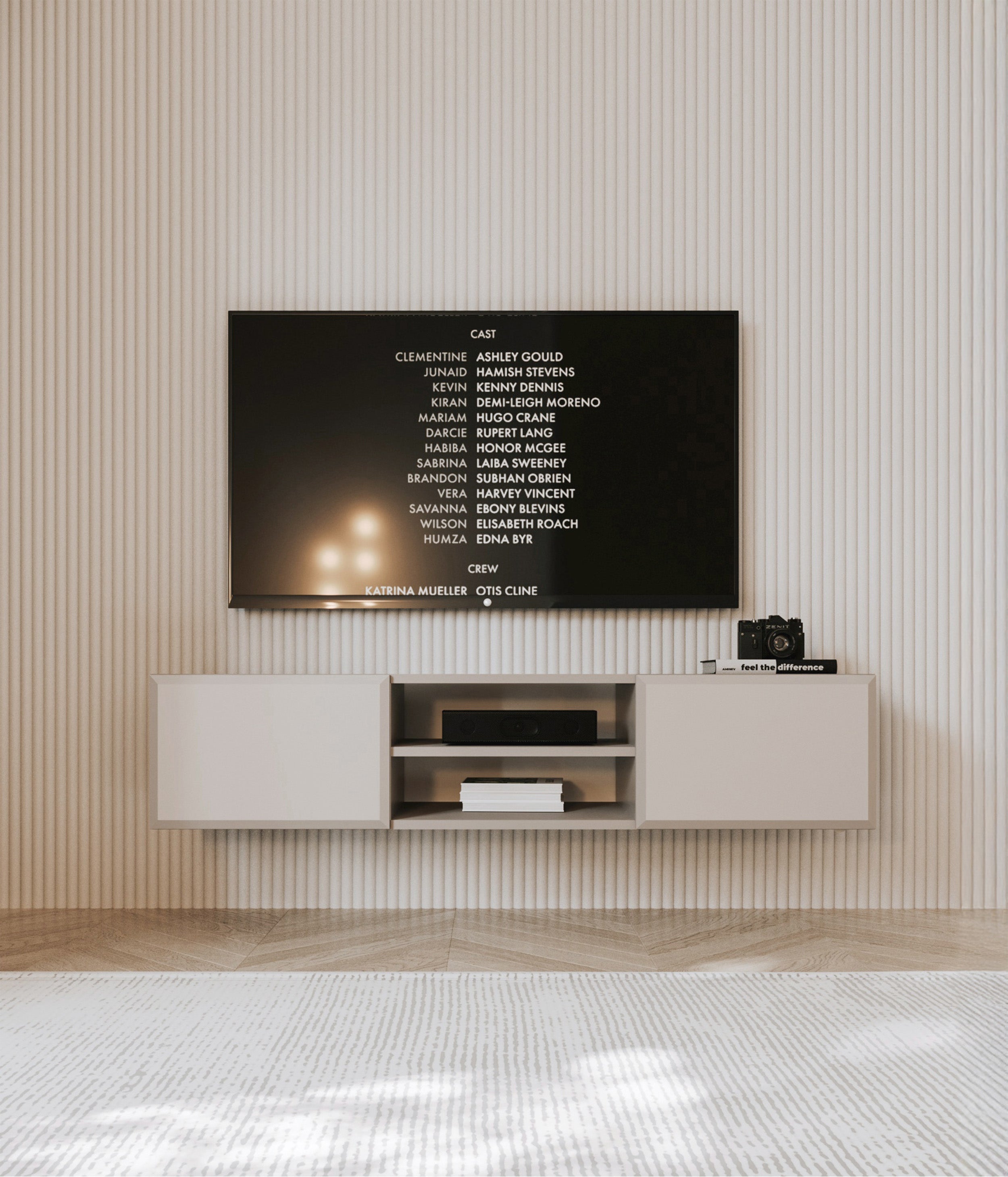 Hängender TV-Schrank Chocolated mit zwei Türen und Nische, 137 cm, sandbeige