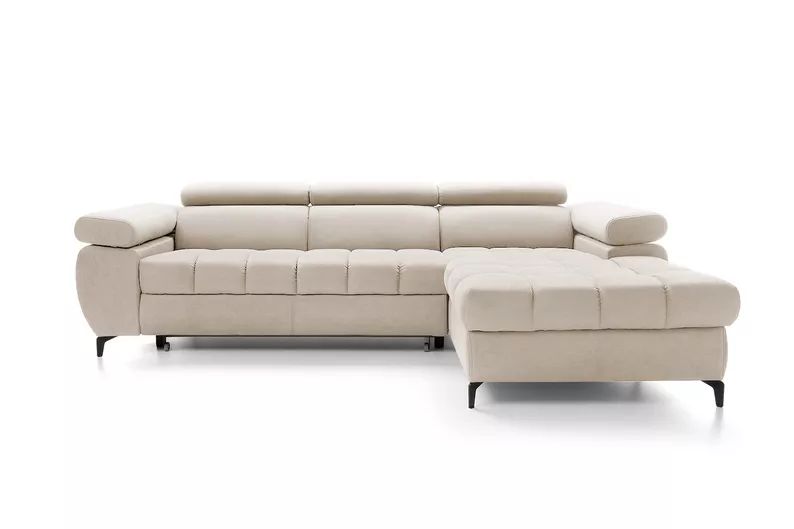 Ecksofa mit Schlaffunktion Pernes L-förmig mit verstellbaren Kopfstützen und Armlehnen sowie einem Stauraum, beige Velours, pflegeleicht, rechtsseitig.